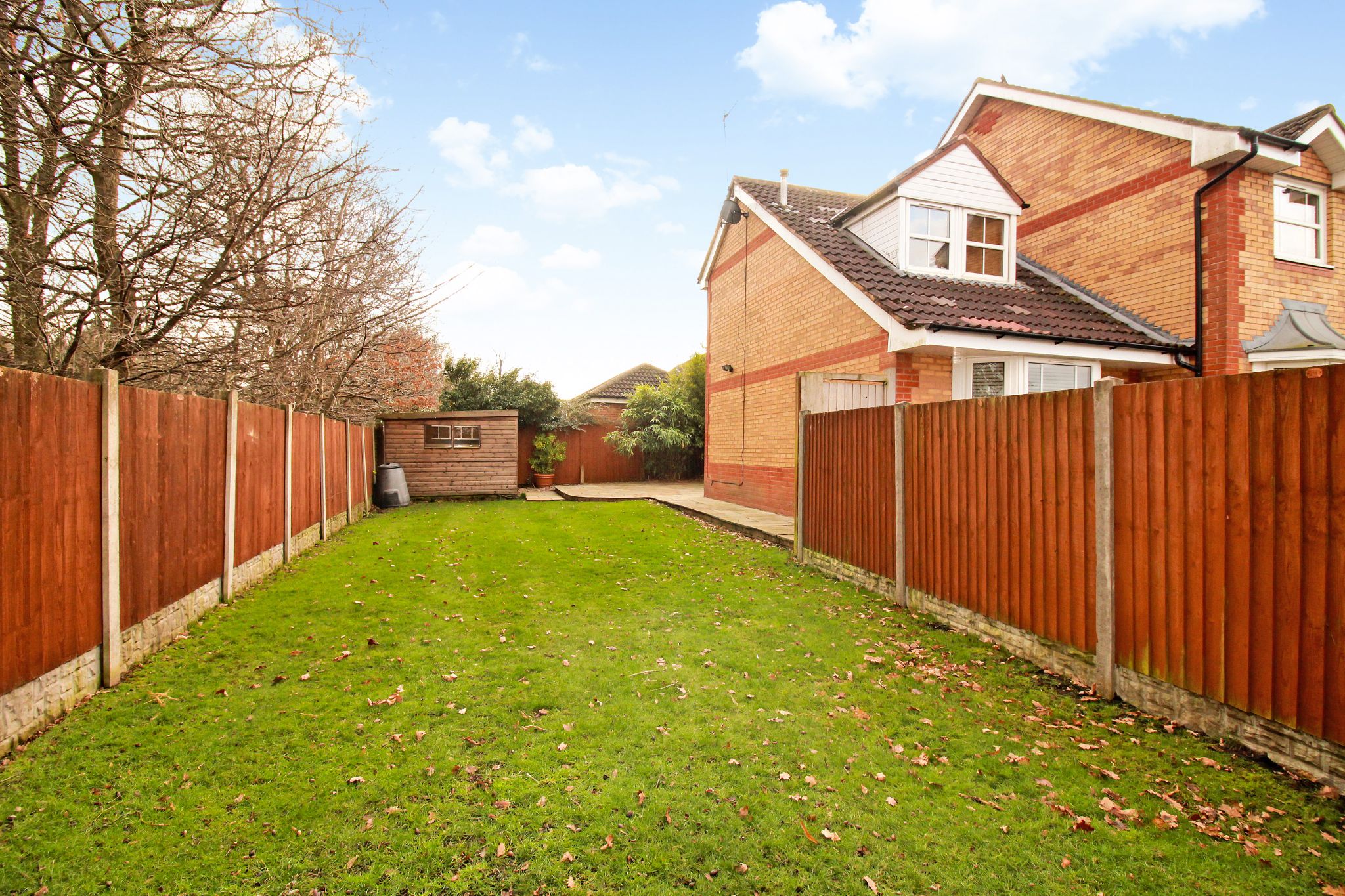 3 bedroom end terraced house SSTC in Solihull - Photograph 6.