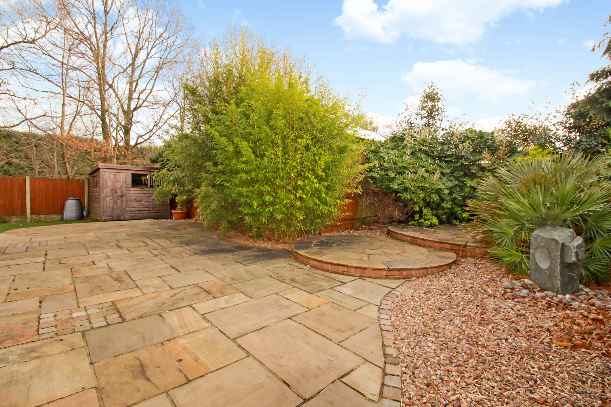 3 bedroom end terraced house SSTC in Solihull - Photograph 7.