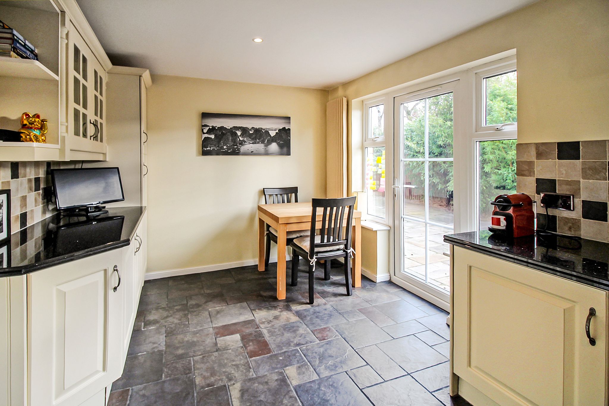 3 bedroom end terraced house SSTC in Solihull - Photograph 5.