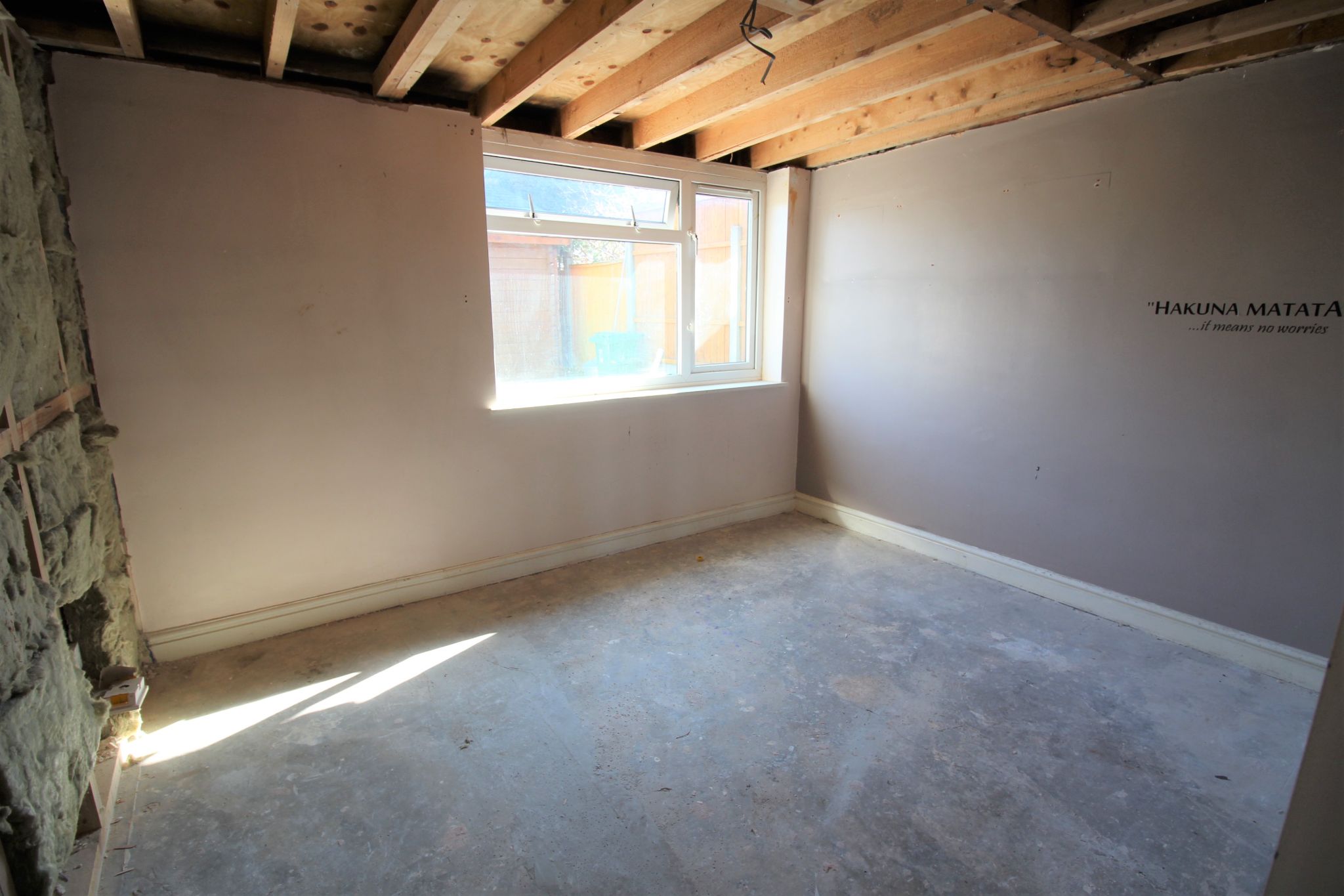 3 bedroom detached bungalow SSTC in Solihull - Photograph 10.