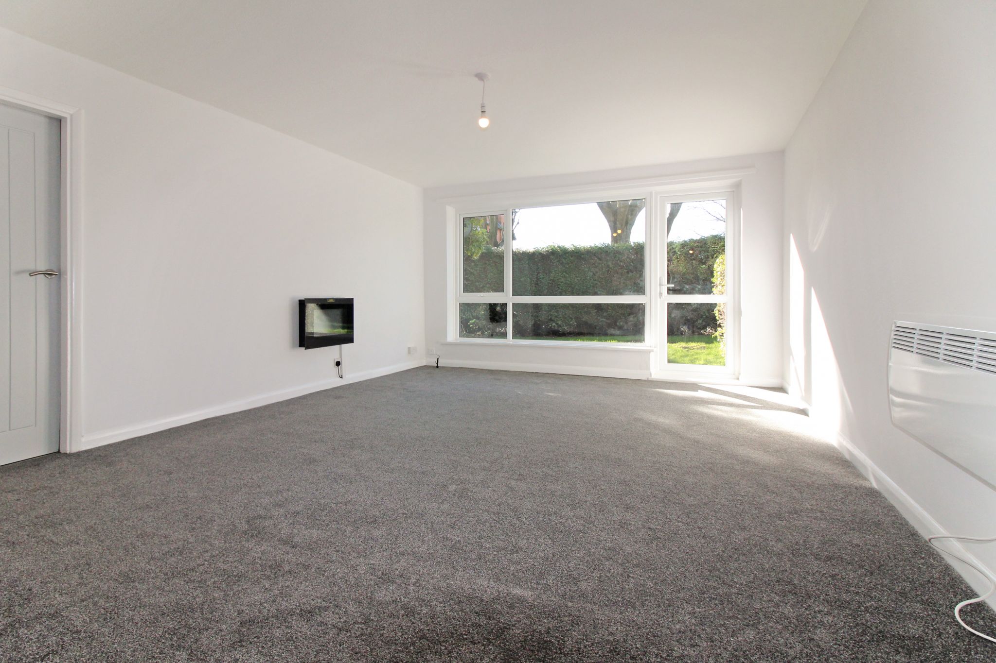 2 bedroom apartment flat/apartment SSTC in Birmingham - Photograph 2.