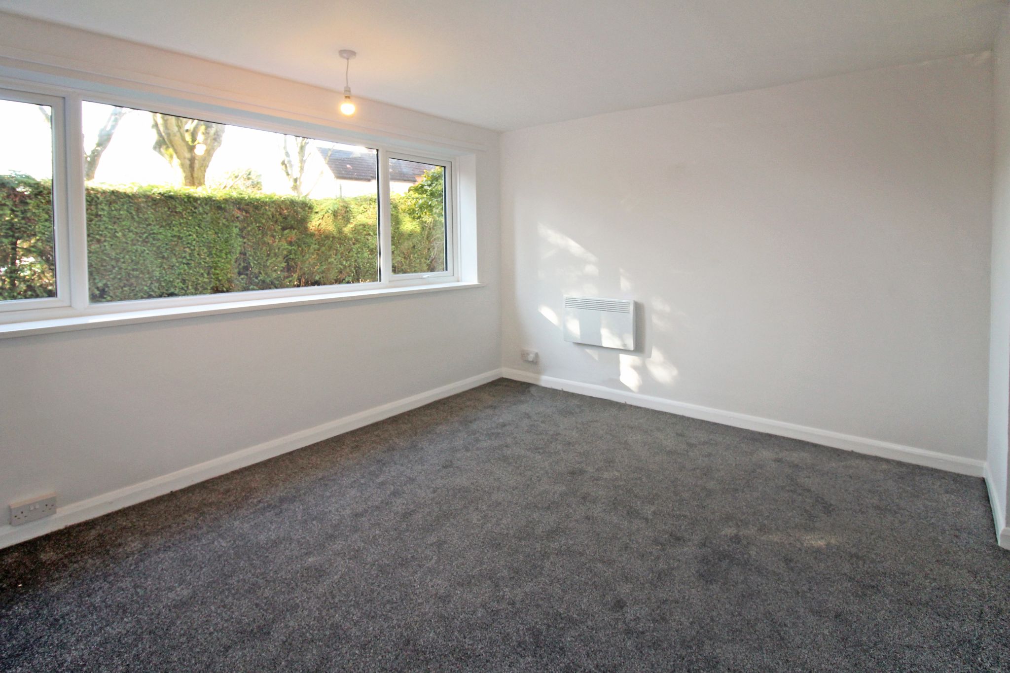 2 bedroom apartment flat/apartment SSTC in Birmingham - Photograph 5.