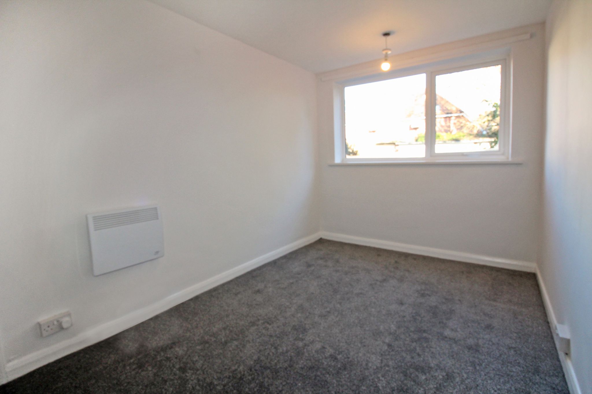 2 bedroom apartment flat/apartment SSTC in Birmingham - Photograph 7.