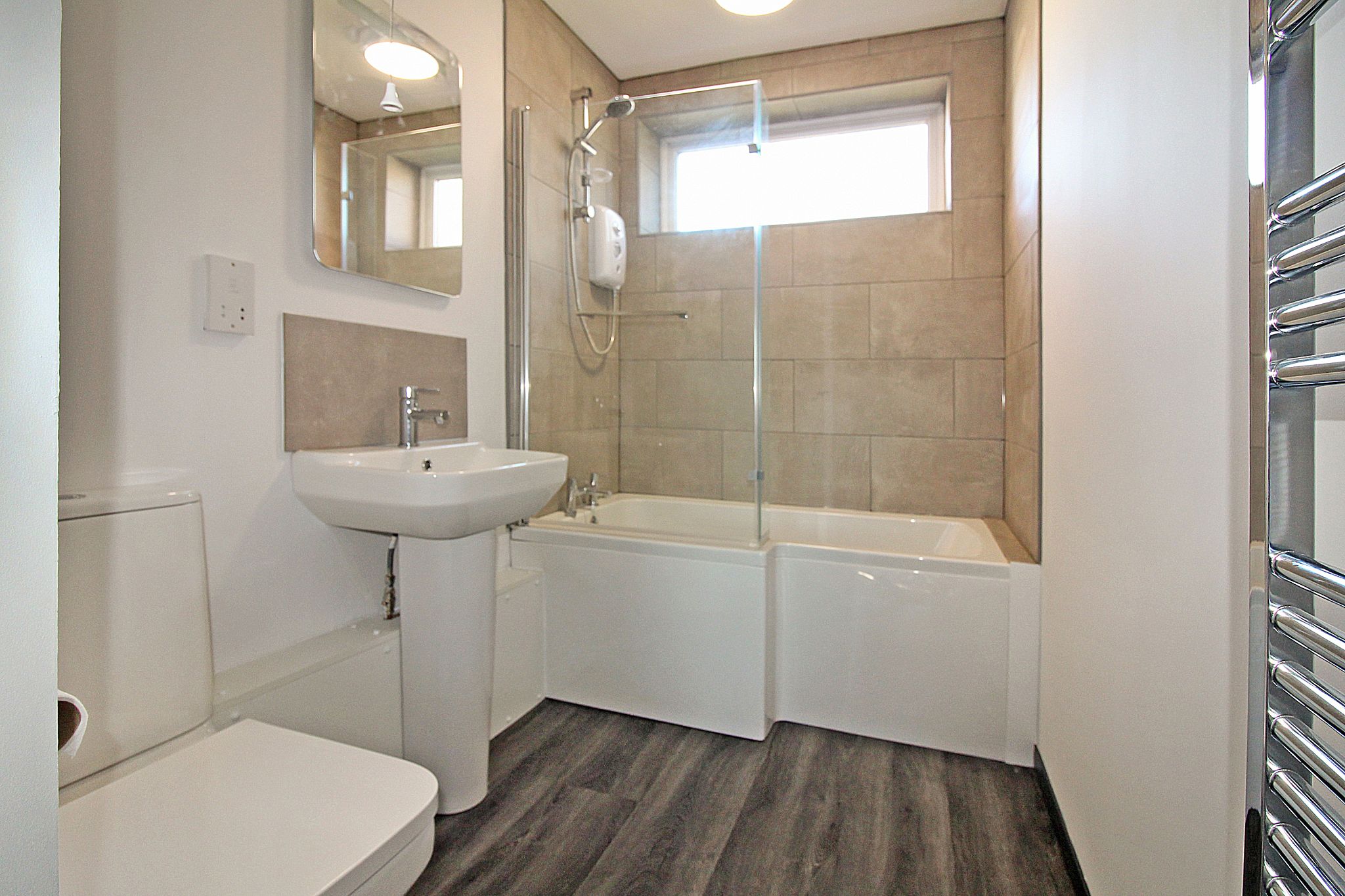 2 bedroom apartment flat/apartment SSTC in Birmingham - Photograph 6.