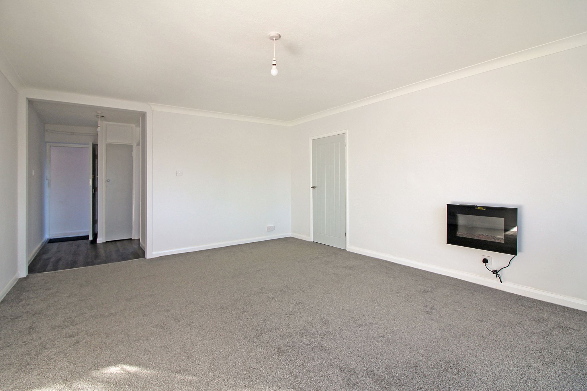 2 bedroom apartment flat/apartment SSTC in Birmingham - Photograph 4.