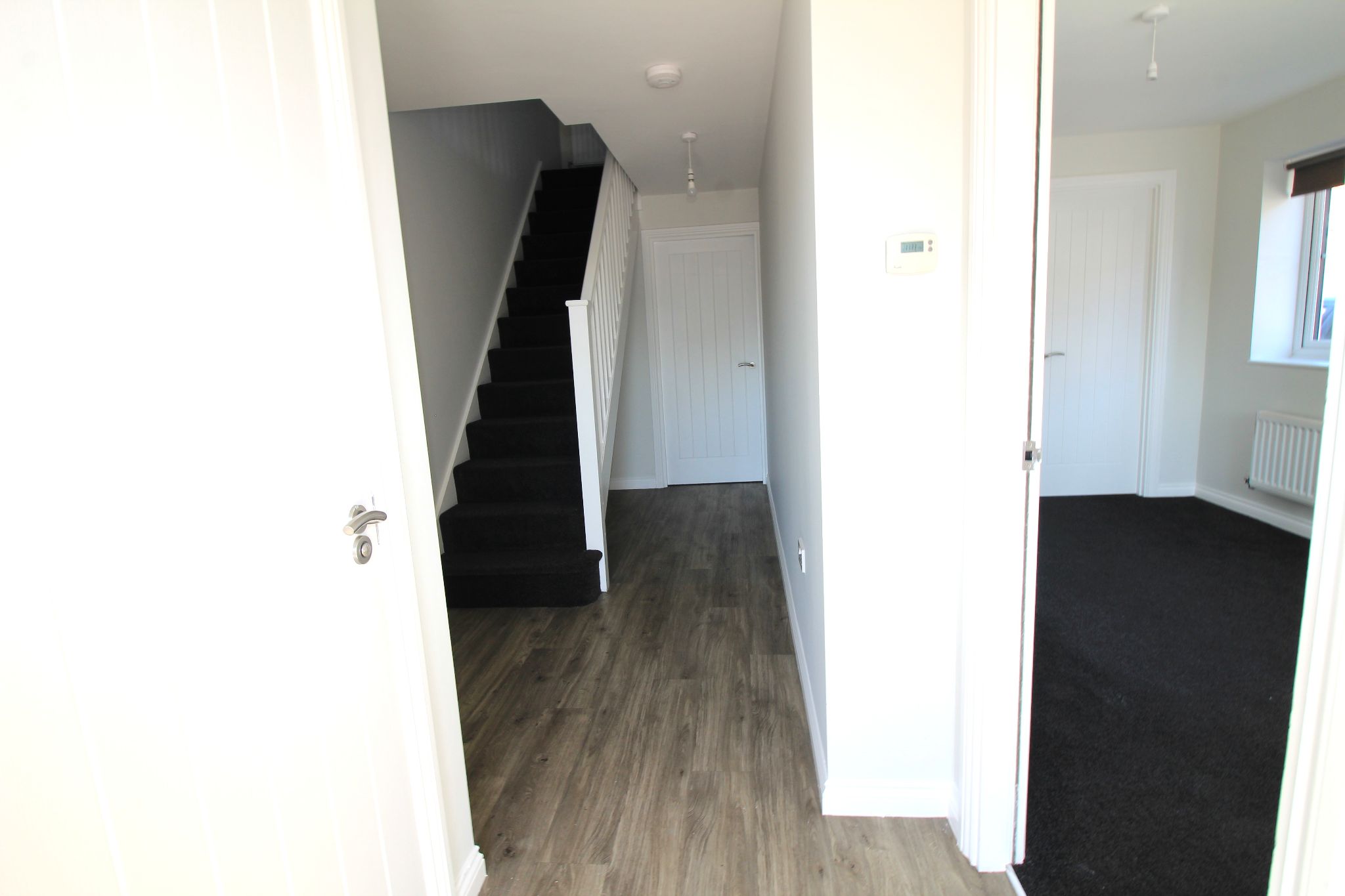 5 bedroom semi-detached house Let Agreed in Birmingham - Photograph 2.