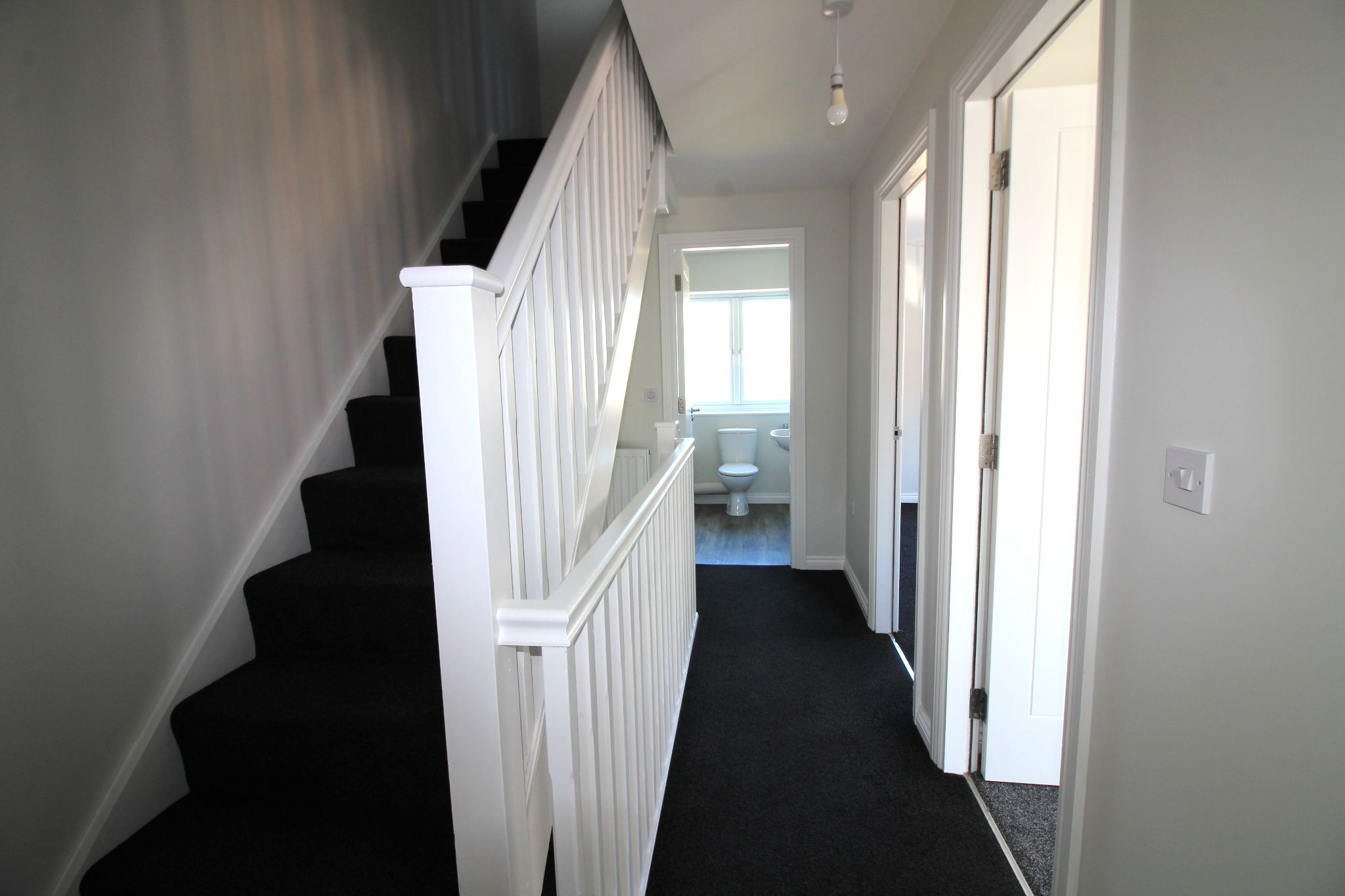 5 bedroom semi-detached house Let Agreed in Birmingham - Photograph 8.