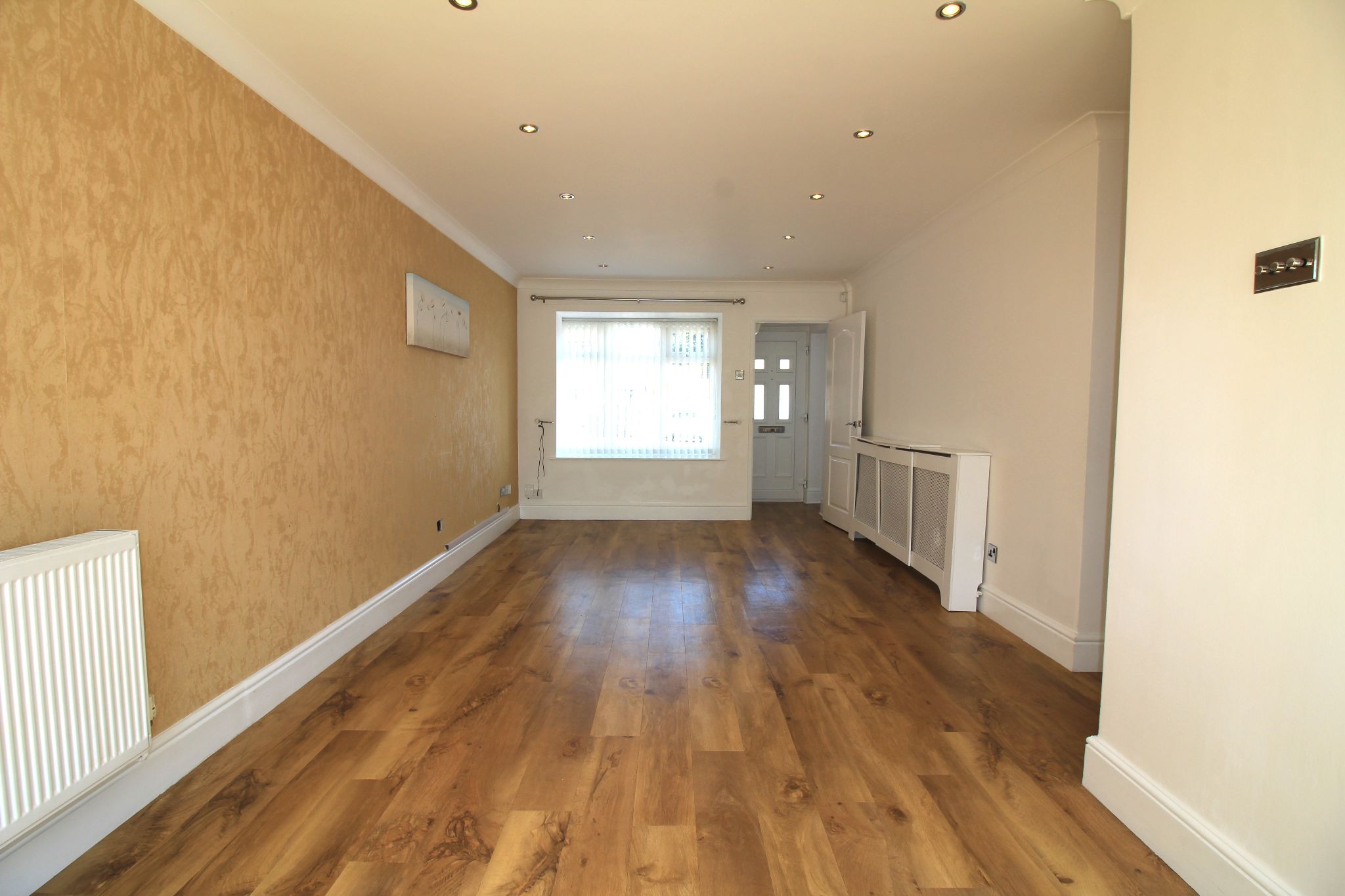 3 bedroom semi-detached house Let Agreed in Solihull - Photograph 4.