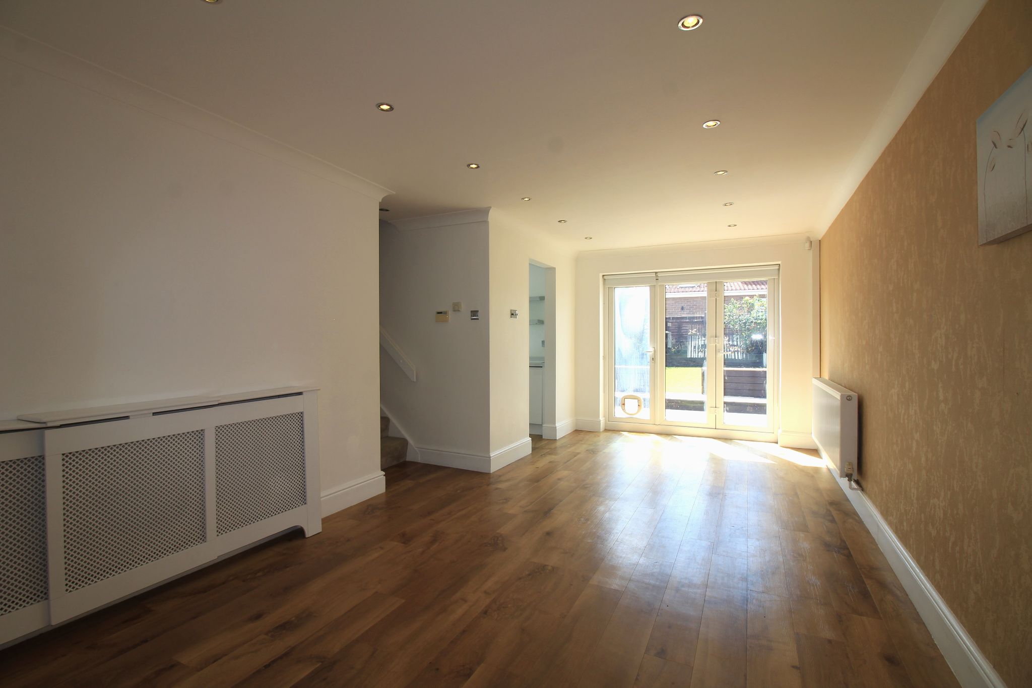 3 bedroom semi-detached house Let Agreed in Solihull - Photograph 3.