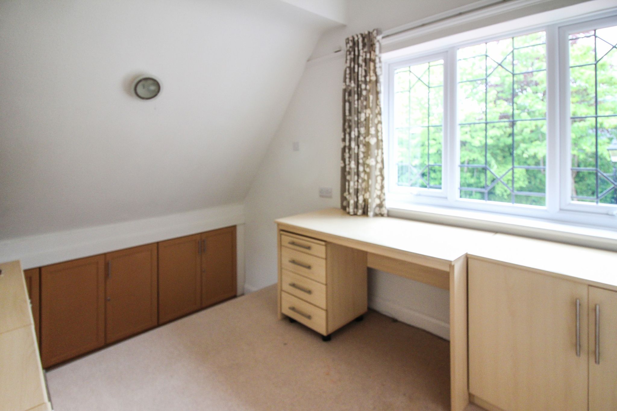 4 bedroom semi-detached house SSTC in Solihull - Photograph 12.