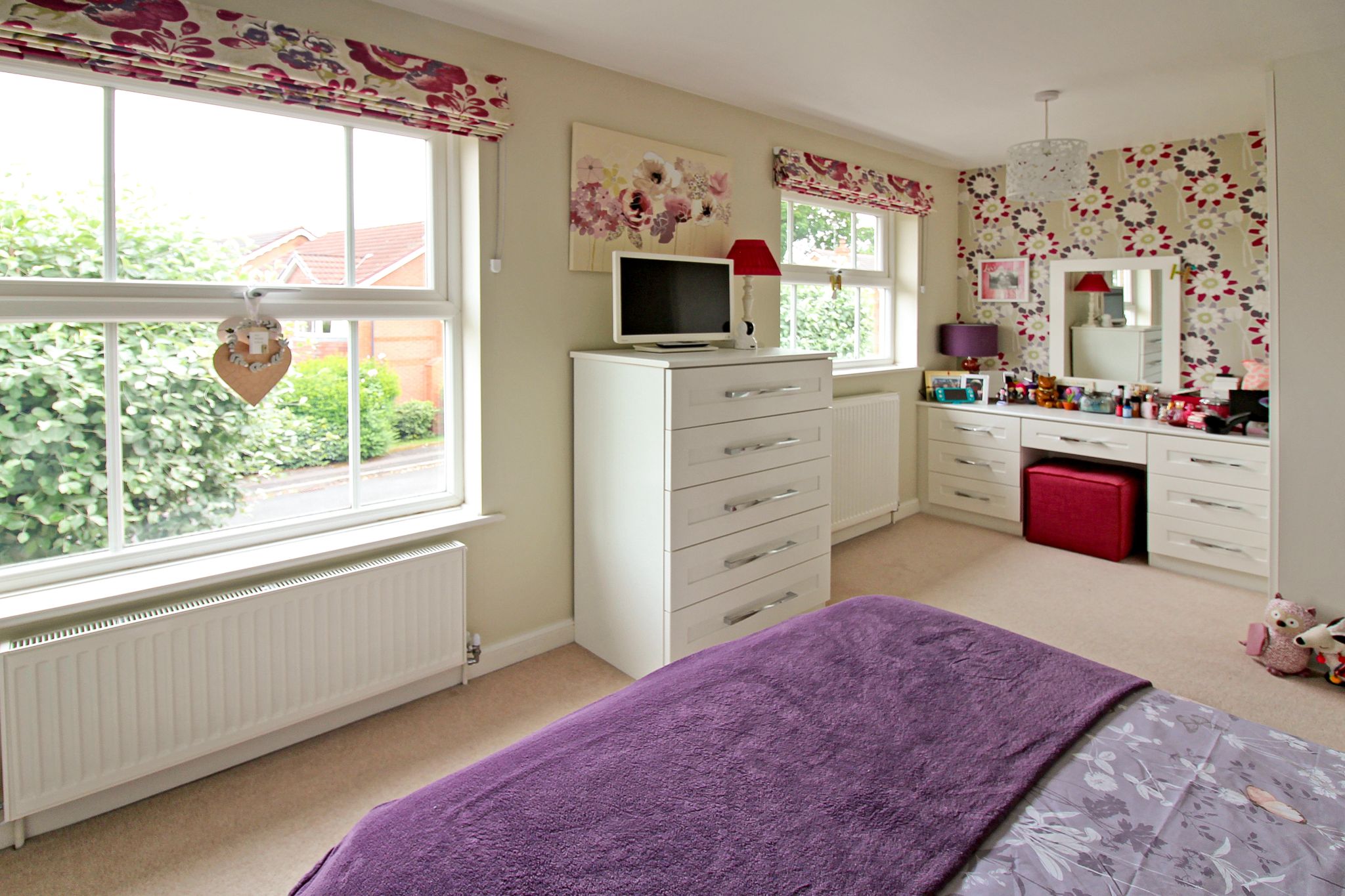 4 bedroom detached house SSTC in Solihull - Photograph 13.