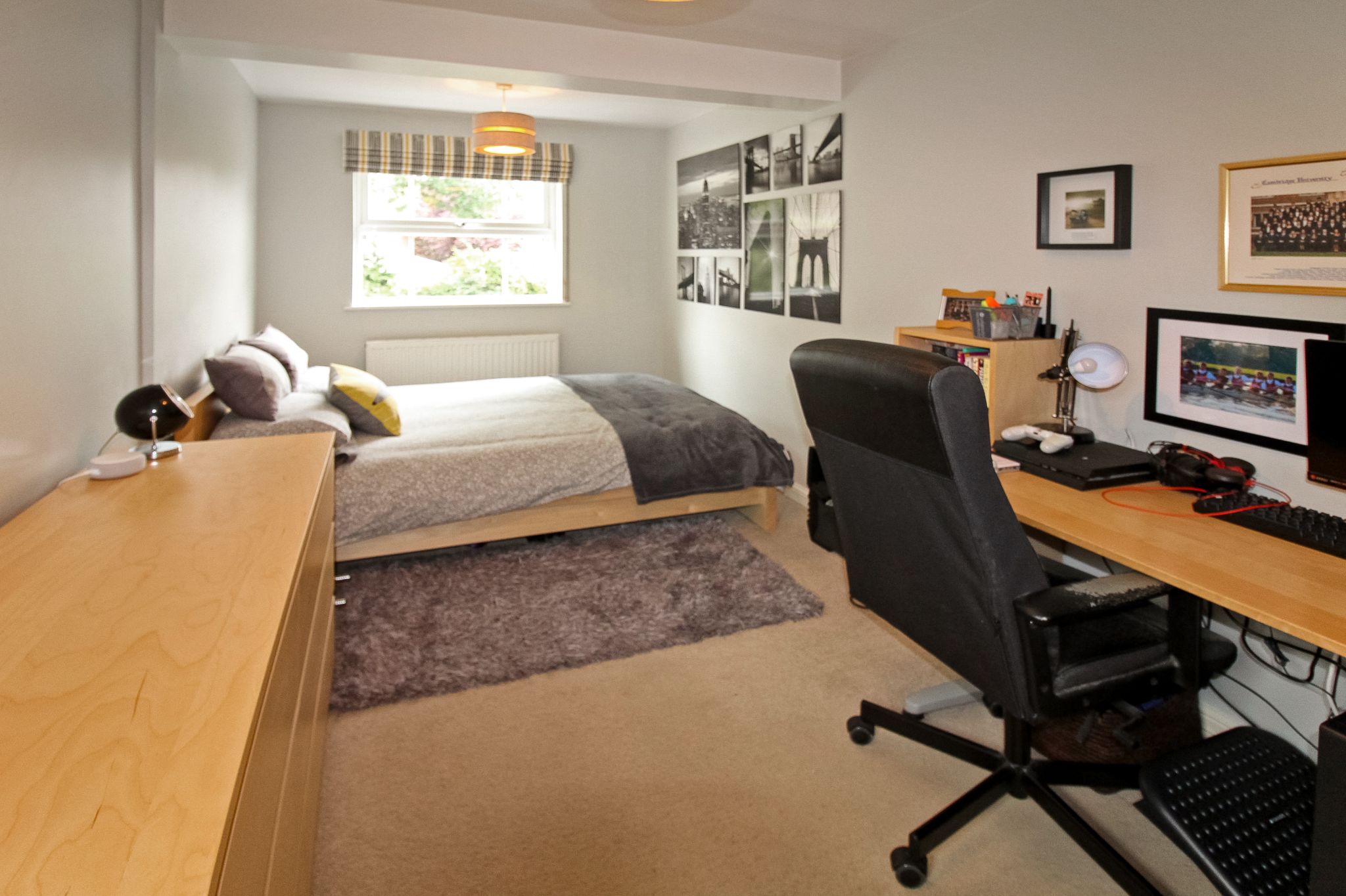 4 bedroom detached house SSTC in Solihull - Photograph 15.