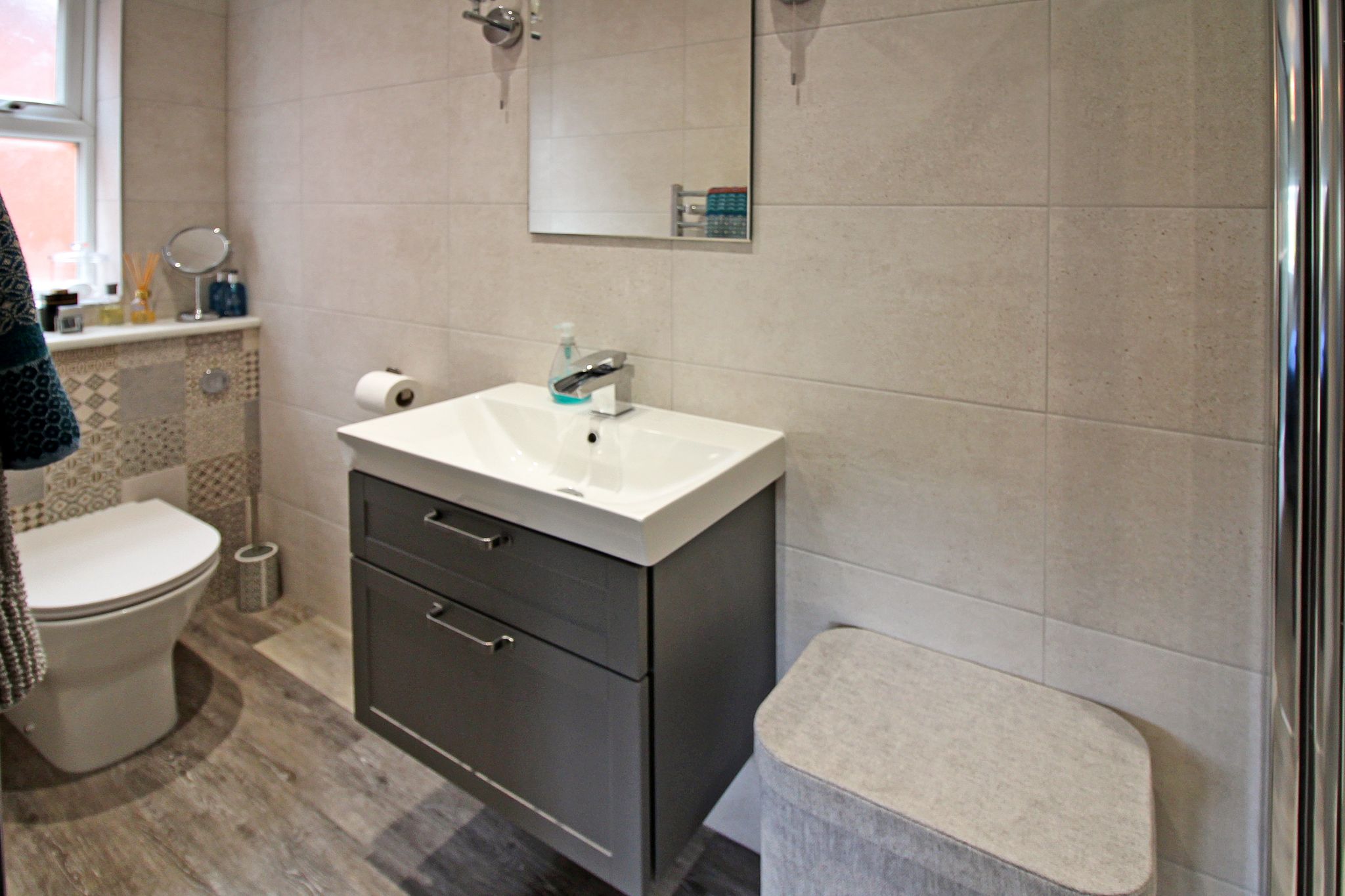 4 bedroom detached house SSTC in Solihull - Photograph 11.