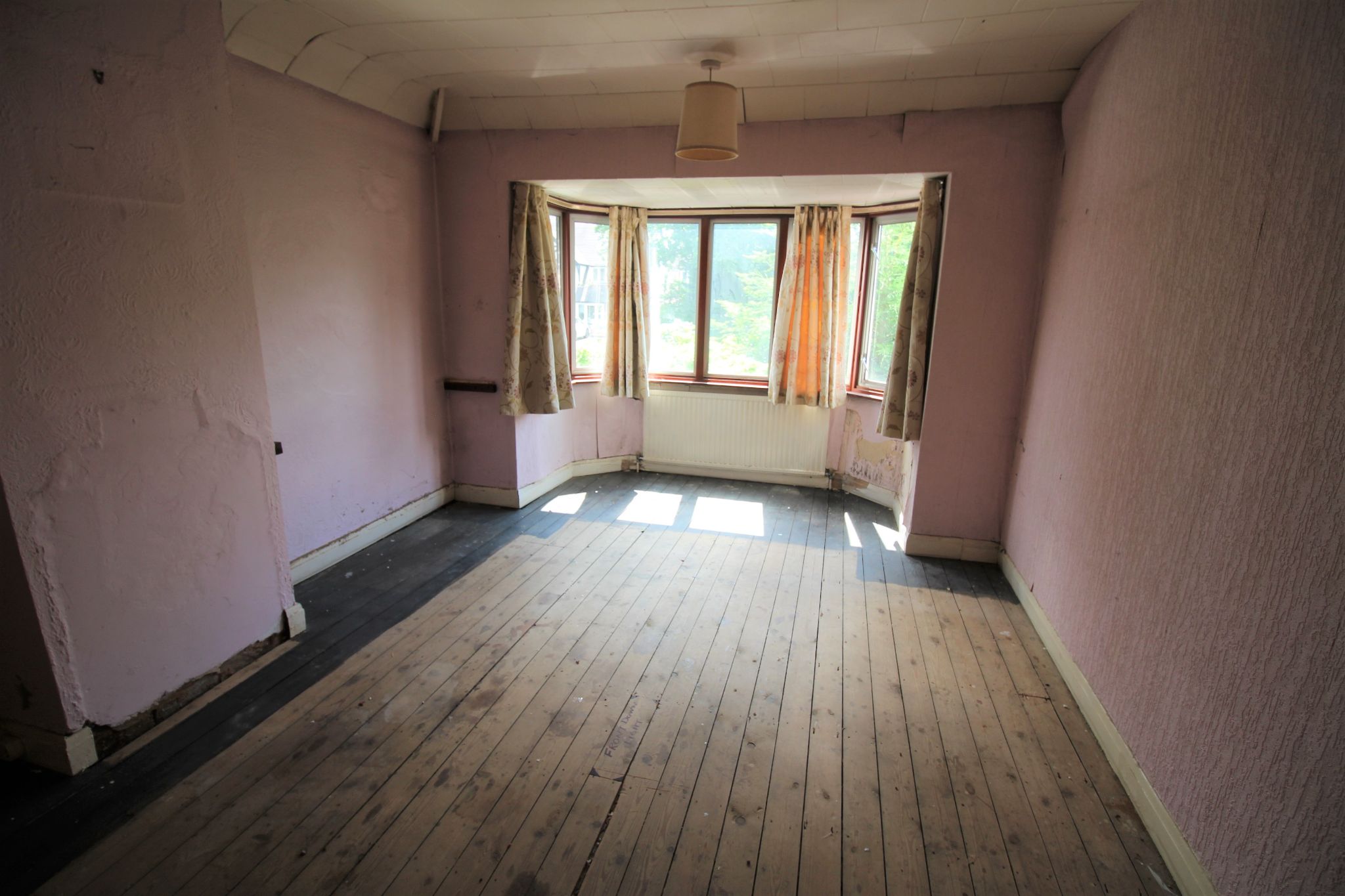 4 bedroom detached house SSTC in Solihull - Photograph 13.