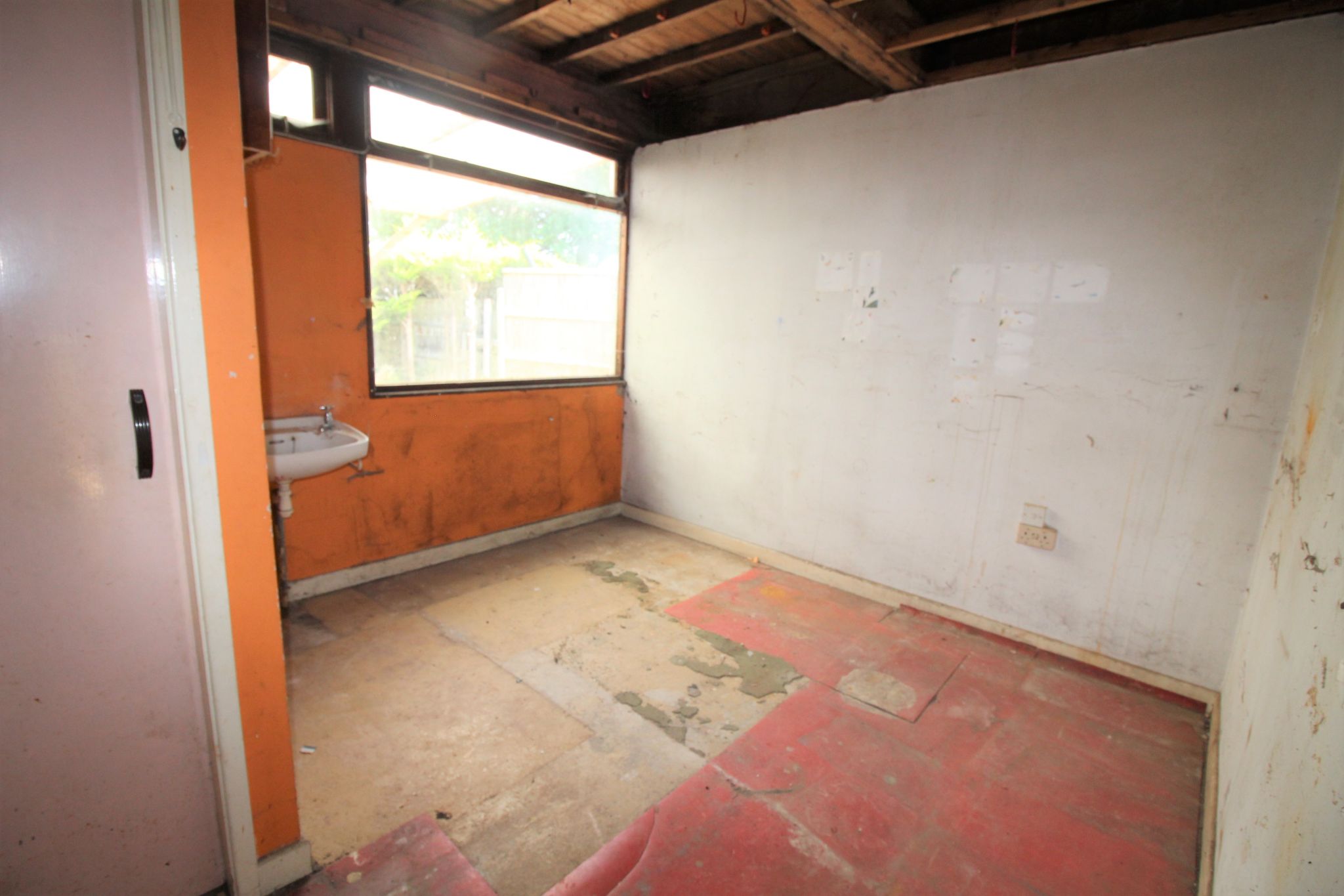 4 bedroom detached house SSTC in Solihull - Photograph 11.