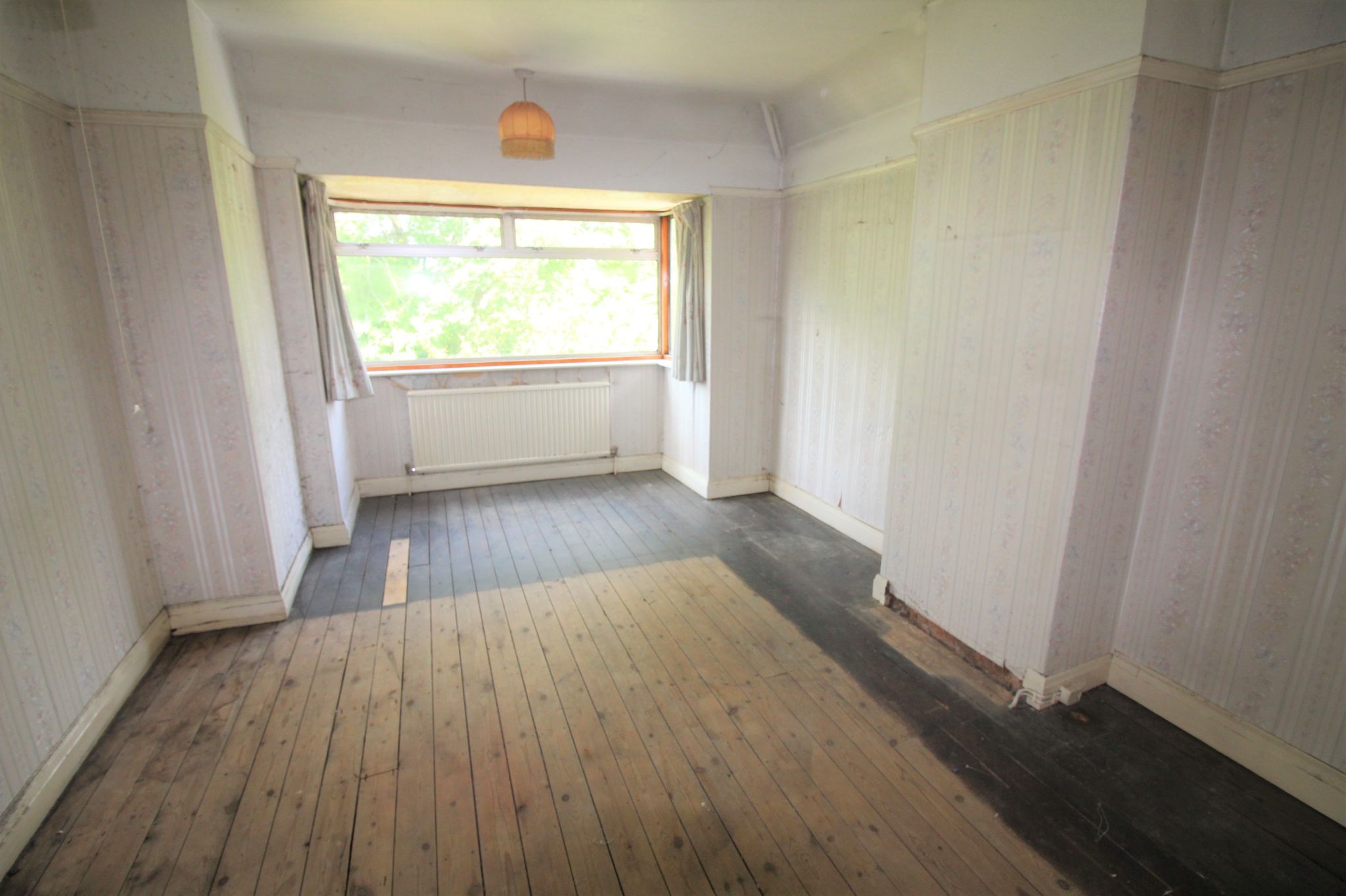 4 bedroom detached house SSTC in Solihull - Photograph 14.