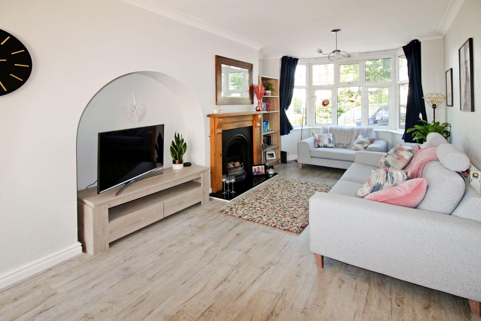 3 bedroom semi-detached house SSTC in Solihull - Photograph 4.
