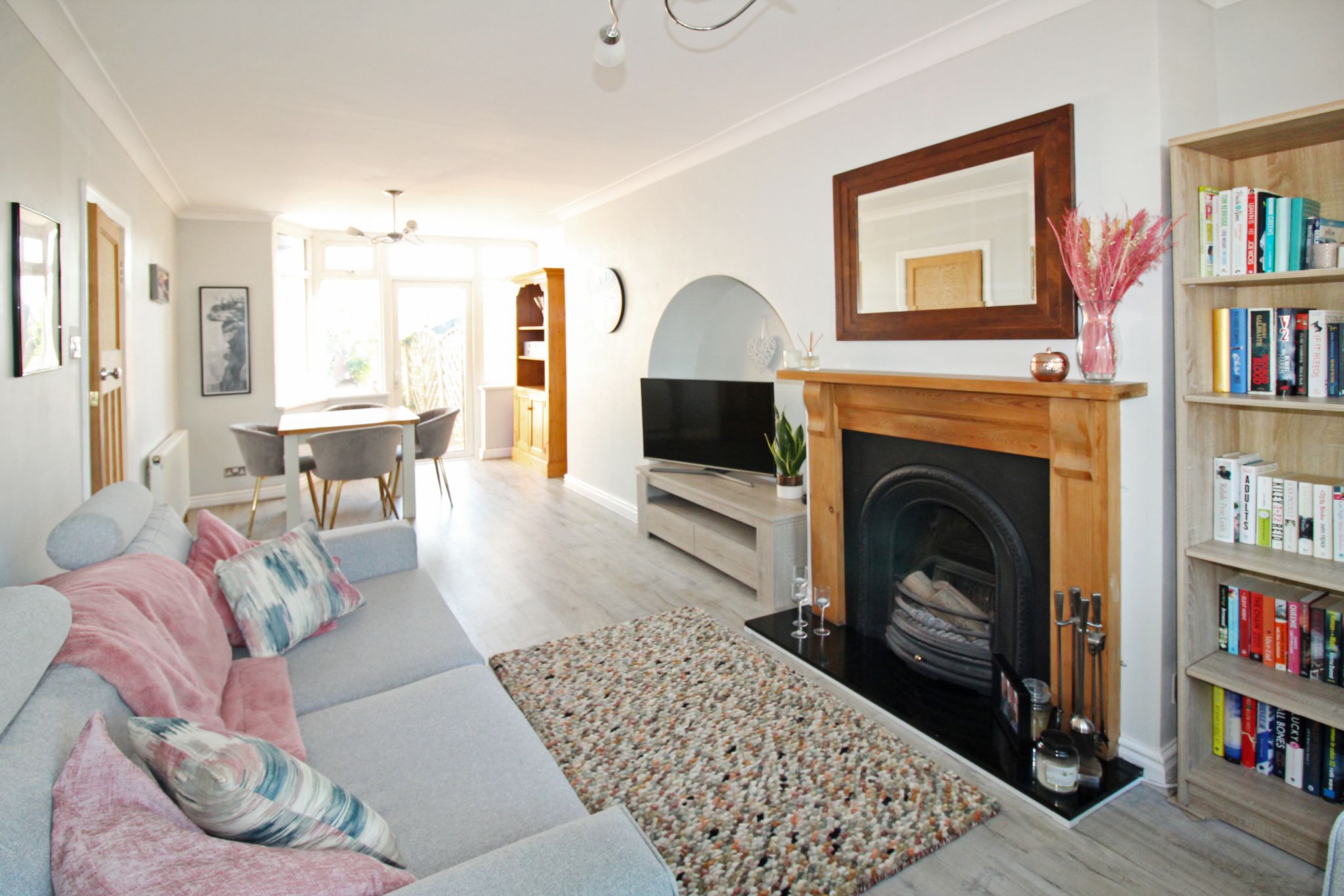 3 bedroom semi-detached house SSTC in Solihull - Photograph 5.