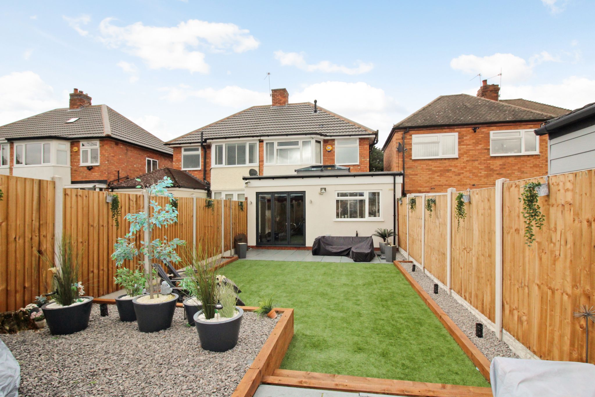 3 bedroom semi-detached house SSTC in Solihull - Photograph 12.