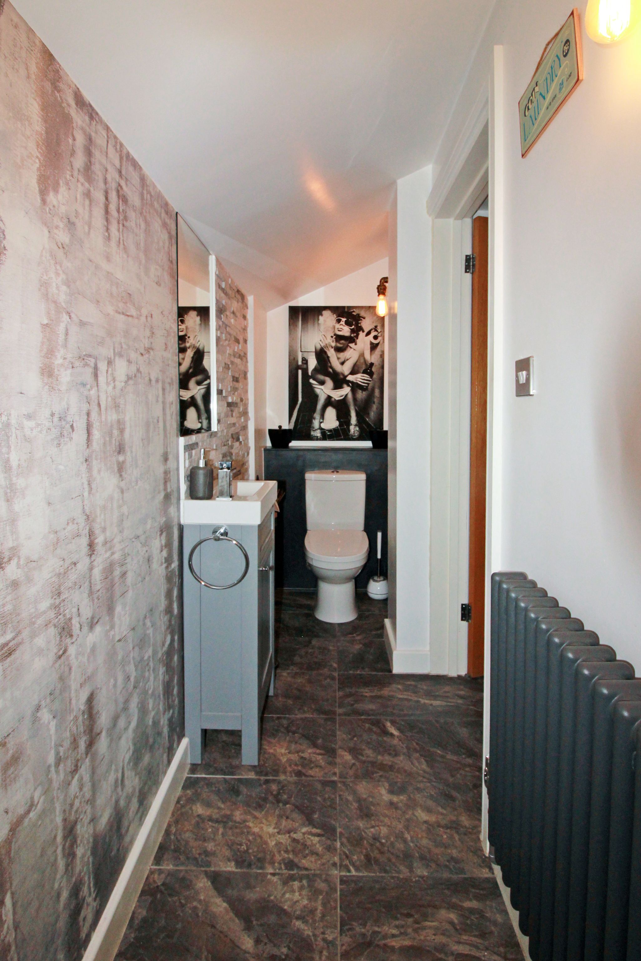 3 bedroom semi-detached house SSTC in Solihull - Photograph 7.