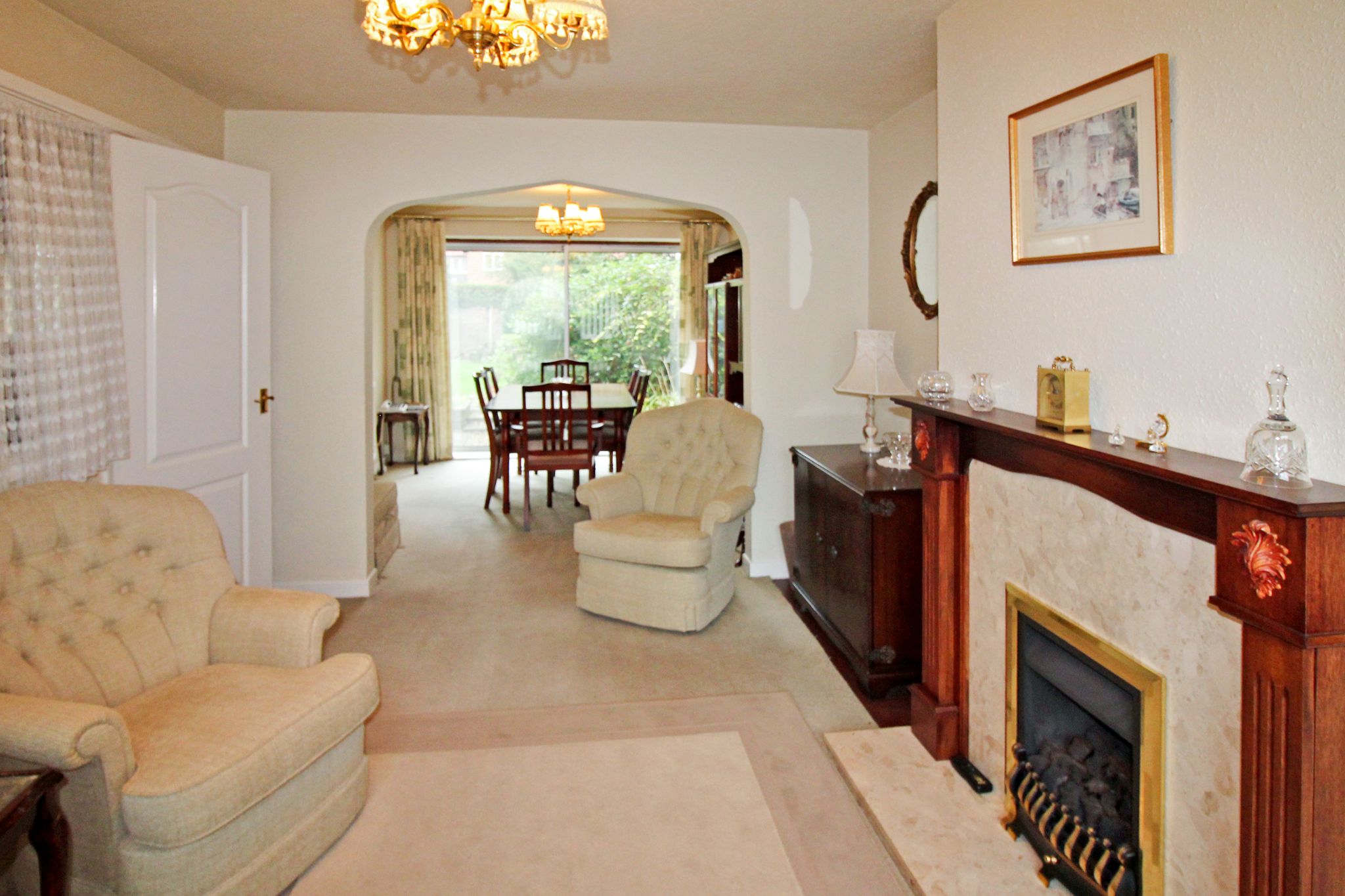 3 bedroom semi-detached house SSTC in Solihull - Photograph 2.