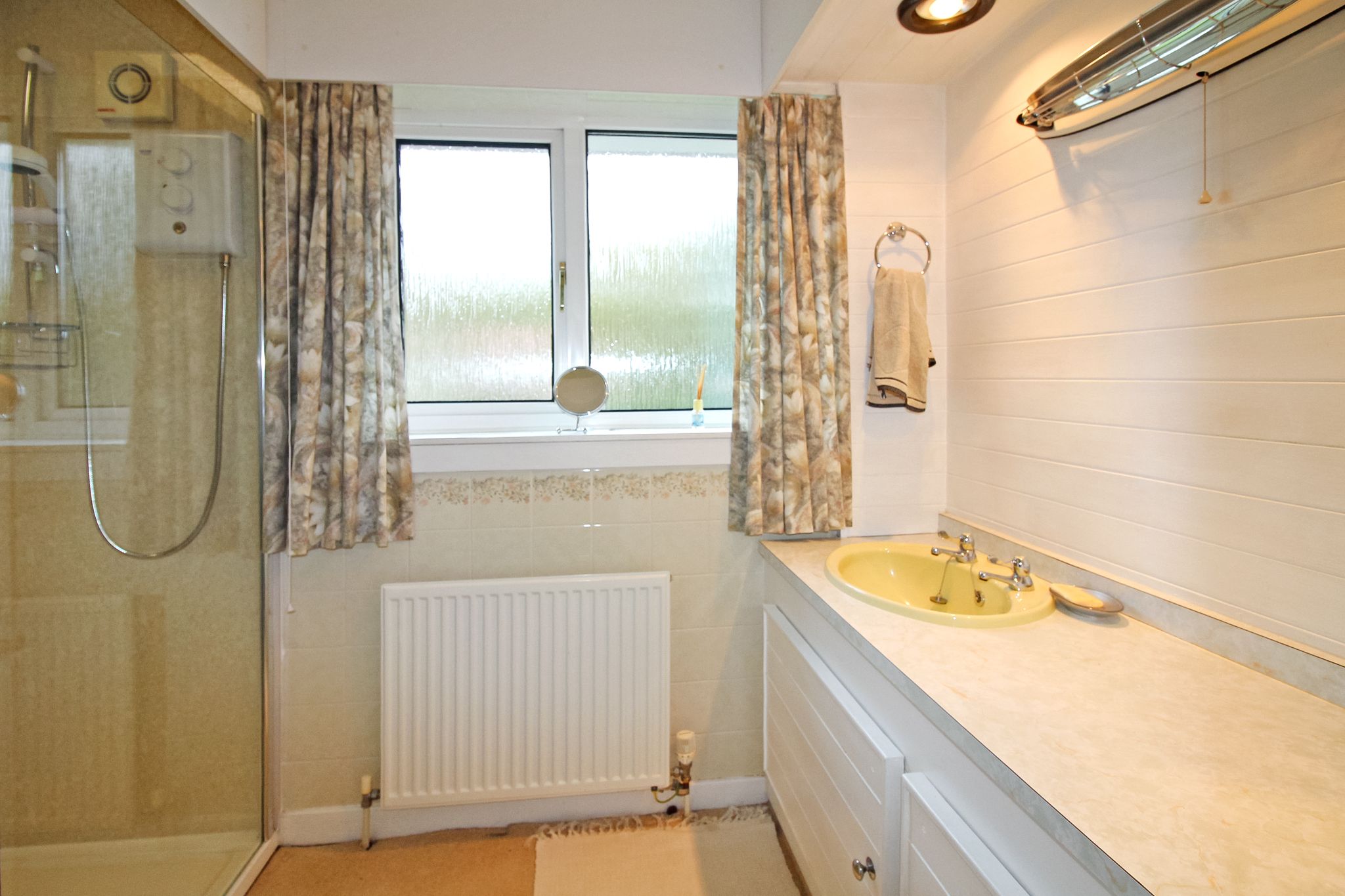 3 bedroom semi-detached house SSTC in Solihull - Photograph 8.