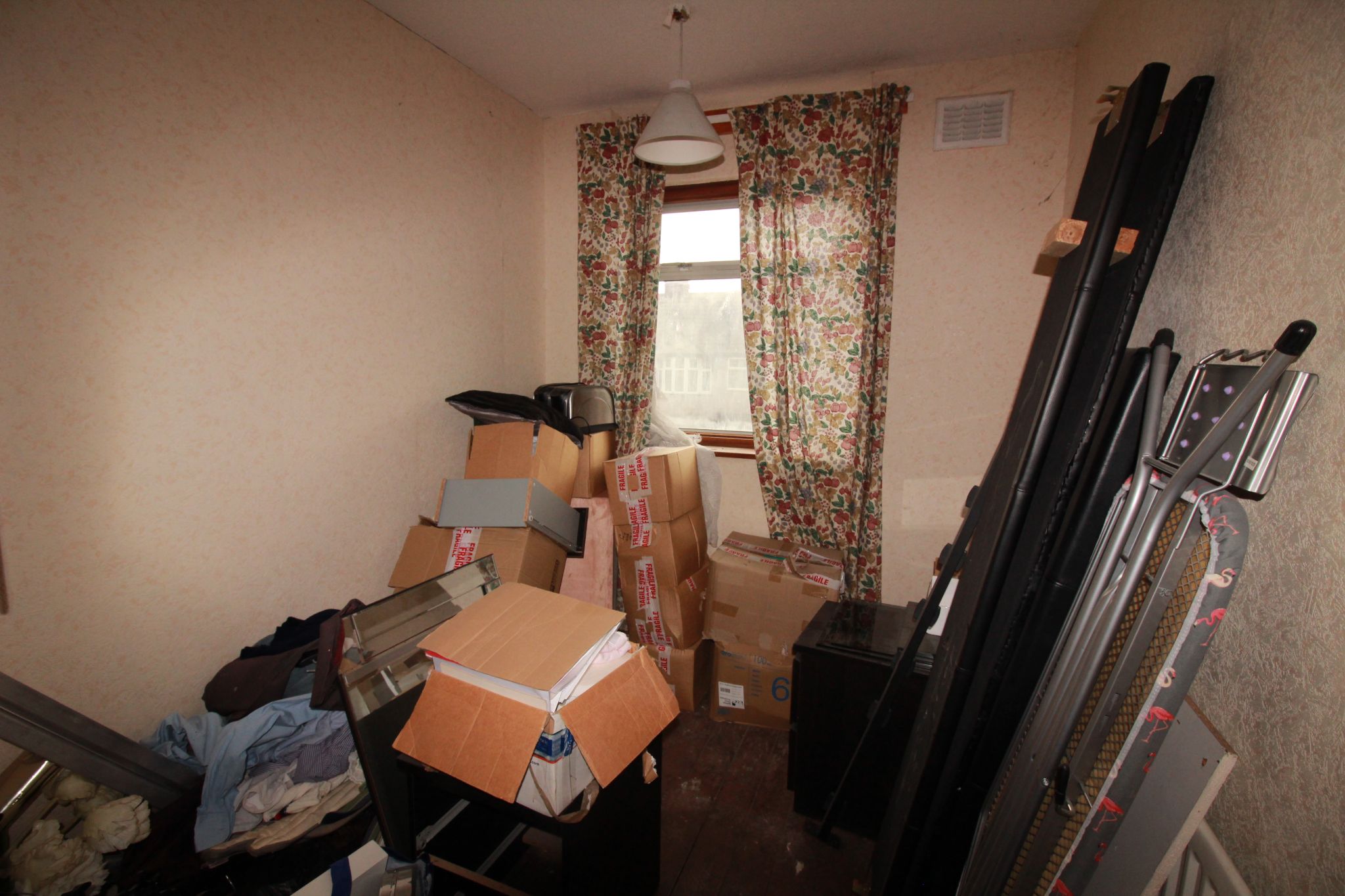 3 bedroom mid terraced house SSTC in Coventry - Photograph 7.