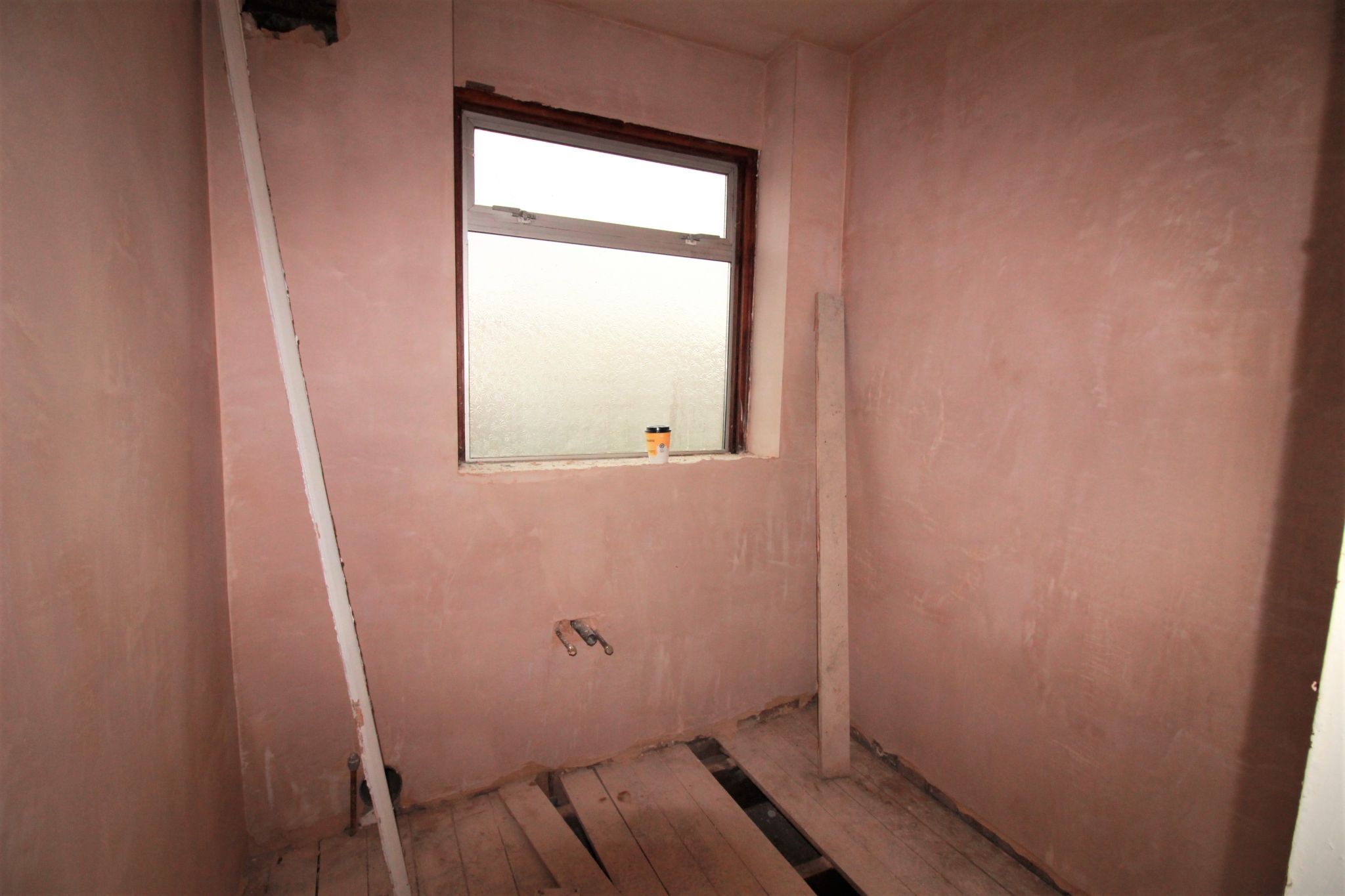 3 bedroom mid terraced house SSTC in Coventry - Photograph 9.