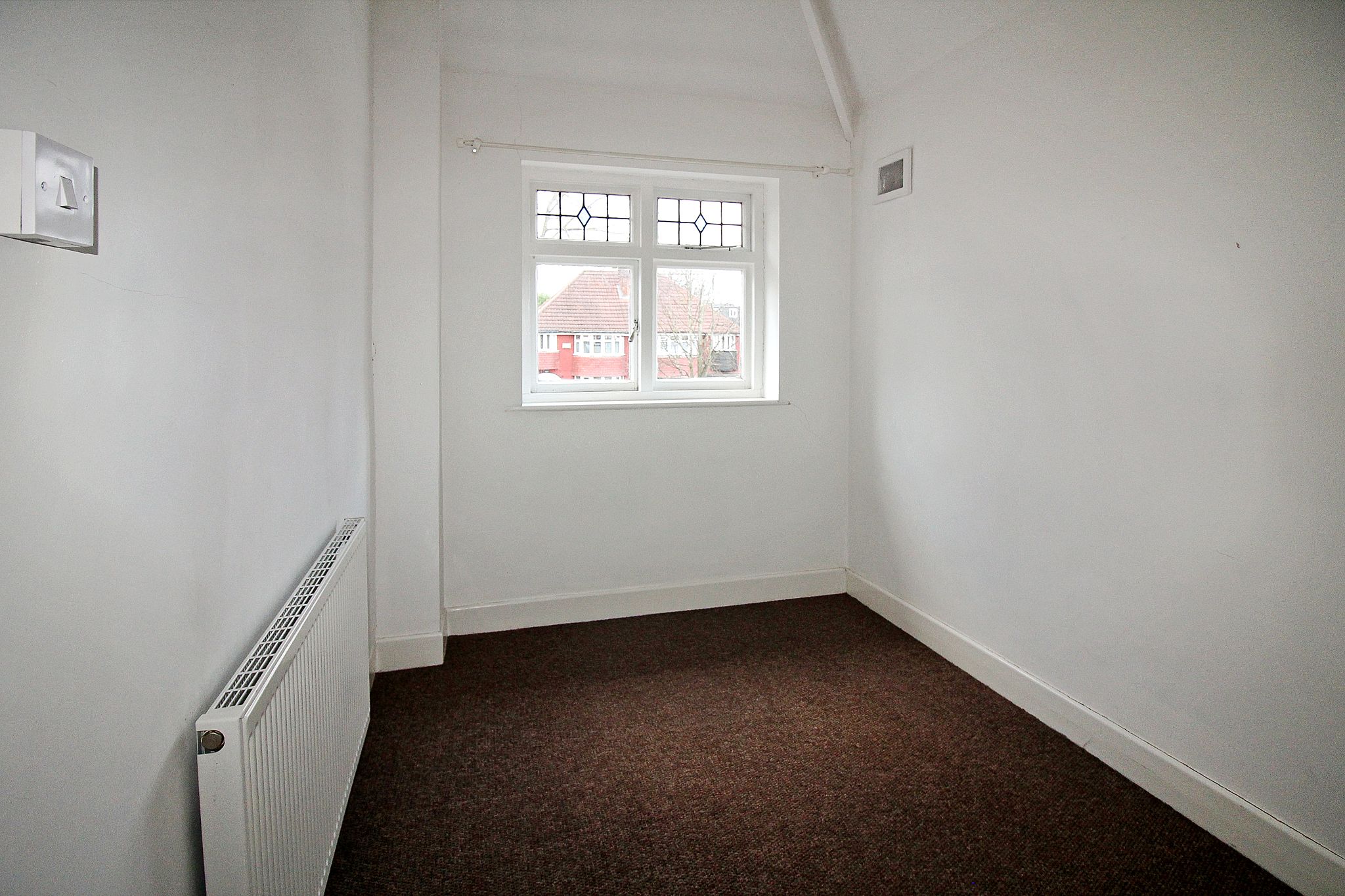 3 bedroom semi-detached house SSTC in Birmingham - Photograph 11.