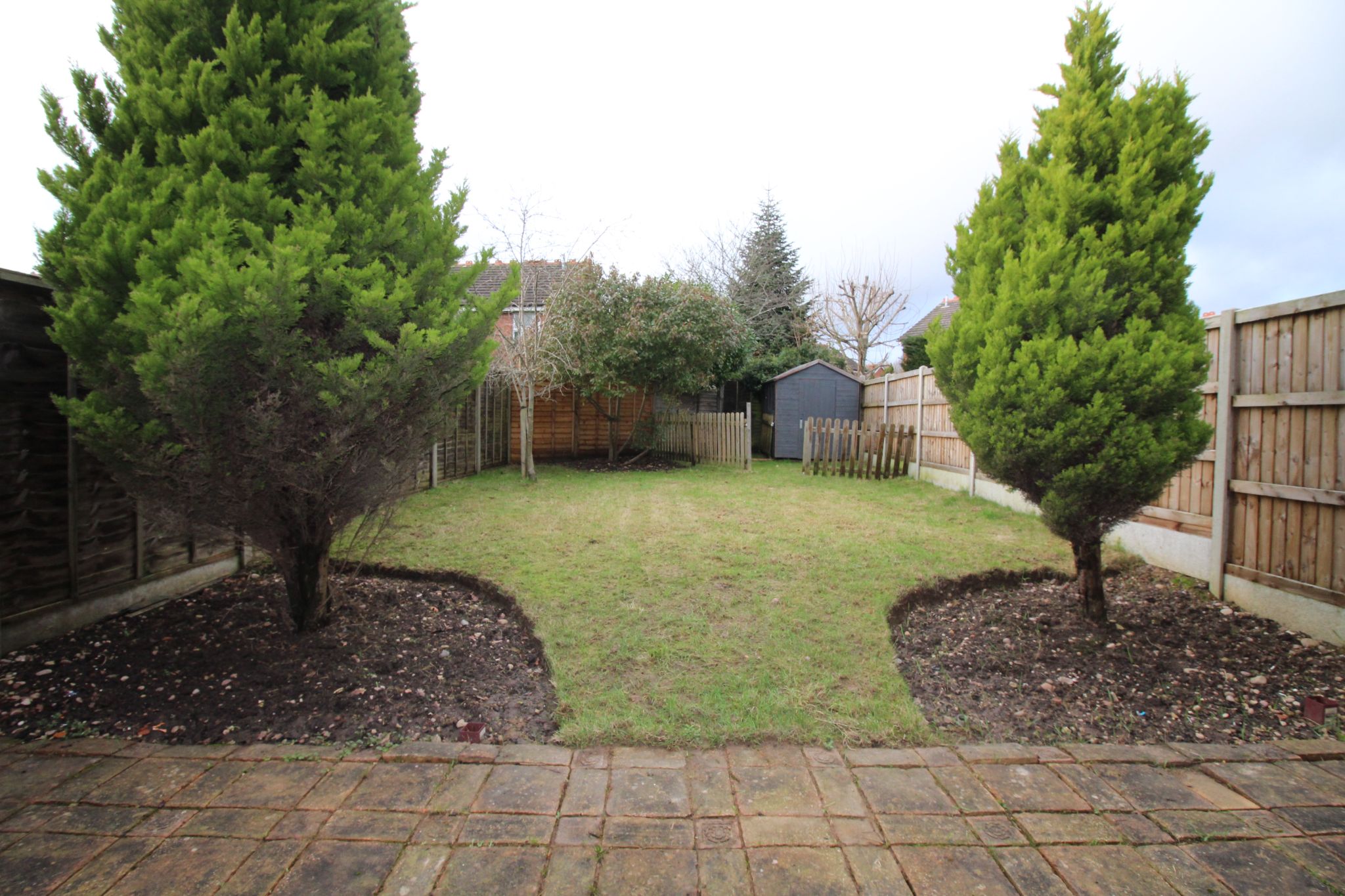 3 bedroom semi-detached house SSTC in Solihull - Photograph 5.