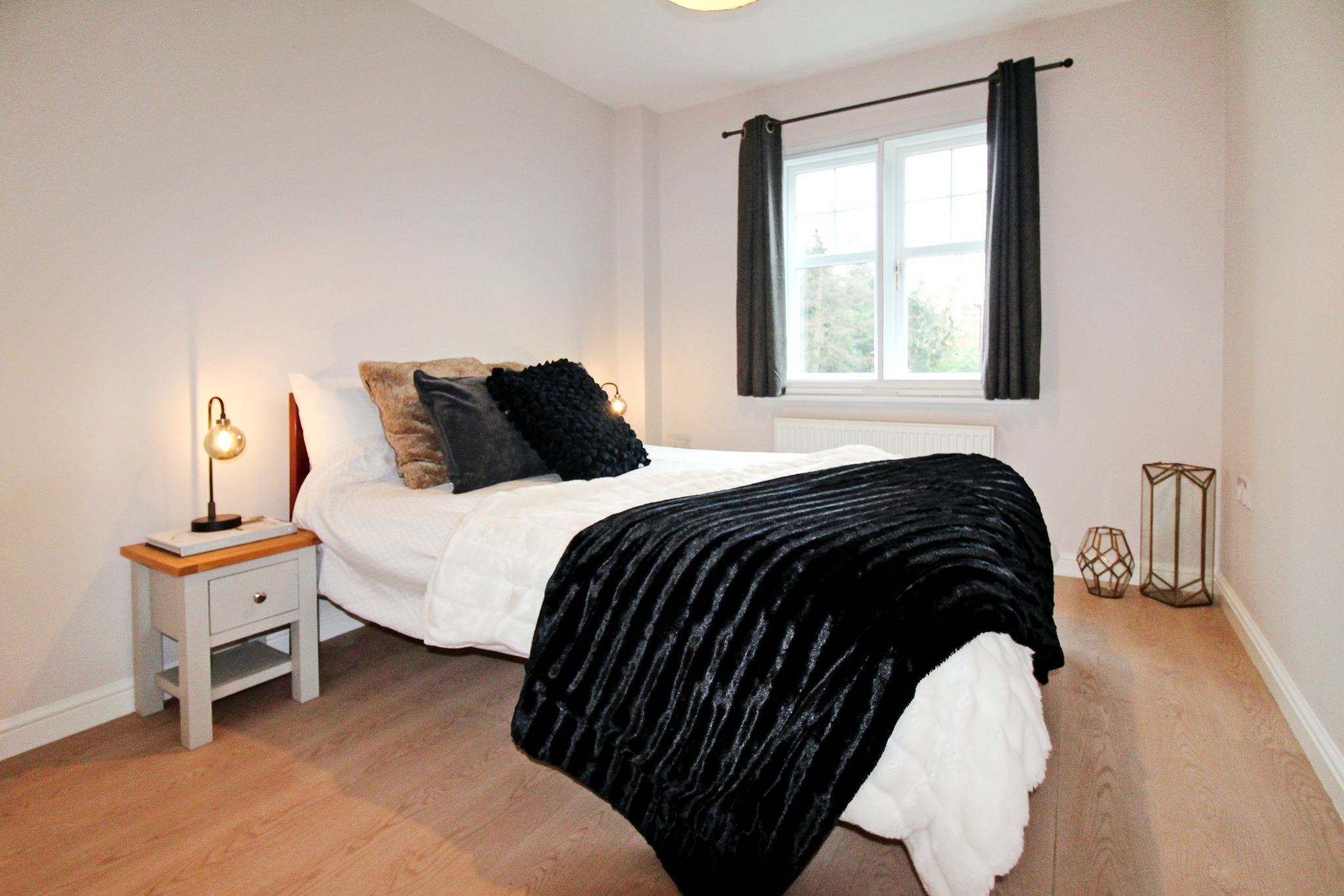 2 bedroom apartment flat/apartment SSTC in Solihull - Photograph 7.