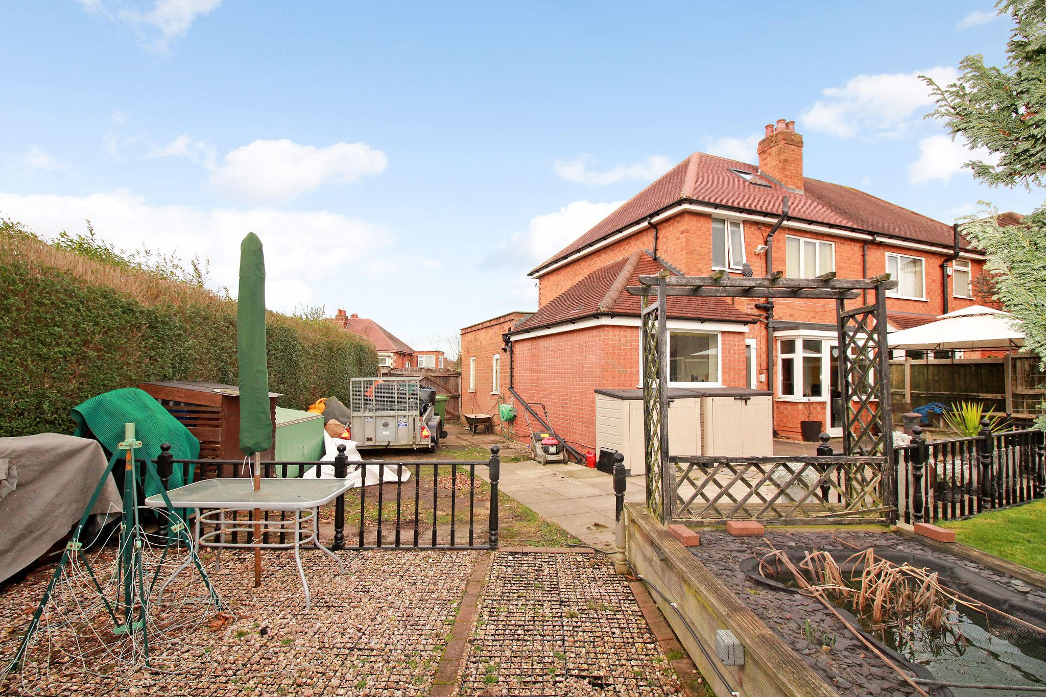 3 bedroom semi-detached house SSTC in Solihull - Photograph 12.
