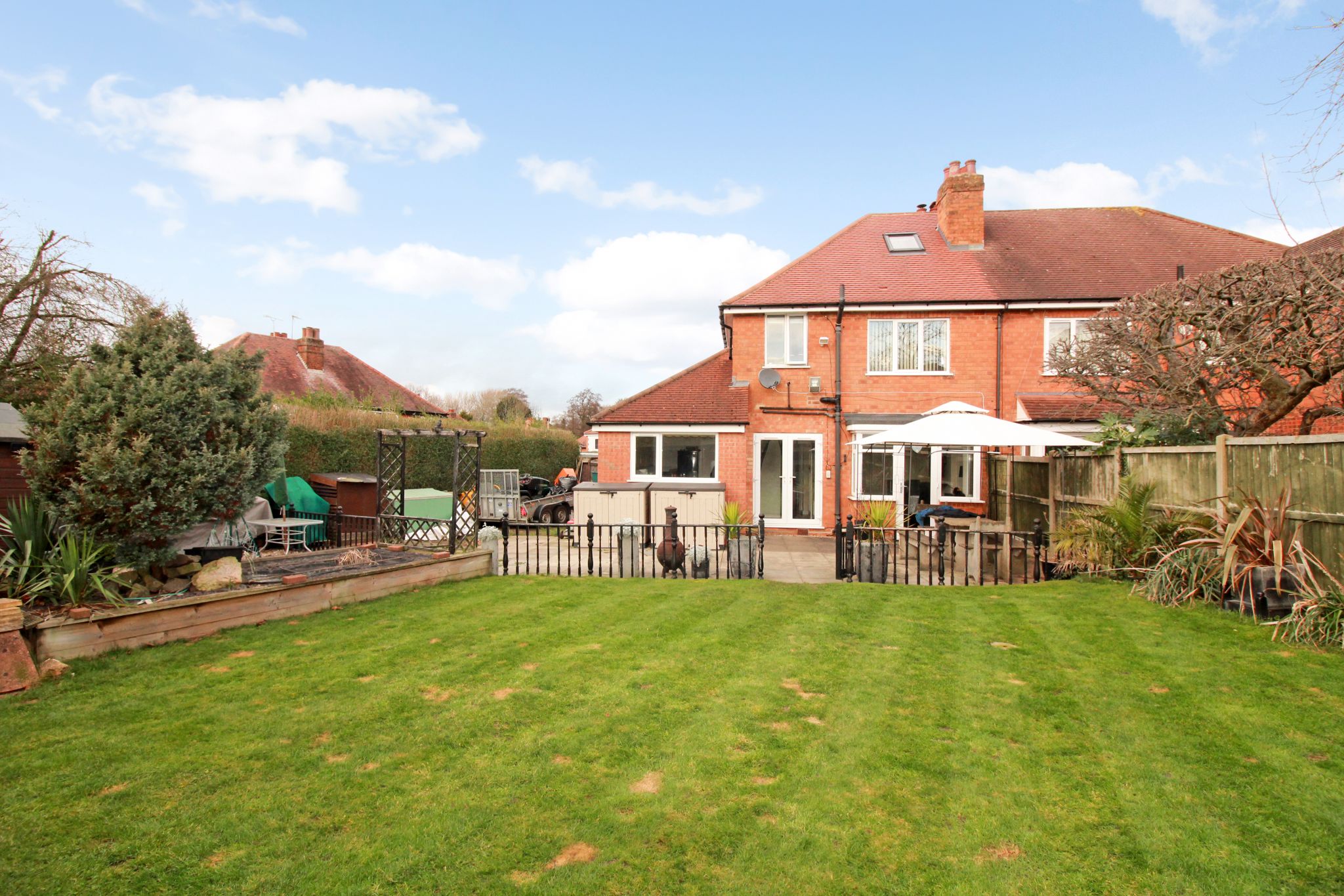 3 bedroom semi-detached house SSTC in Solihull - Photograph 8.