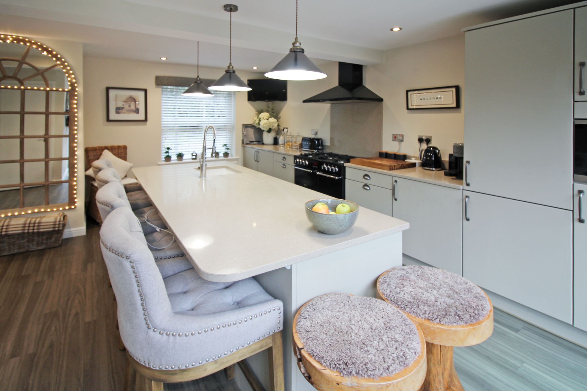 3 bedroom detached house SSTC in Solihull - Photograph 5.