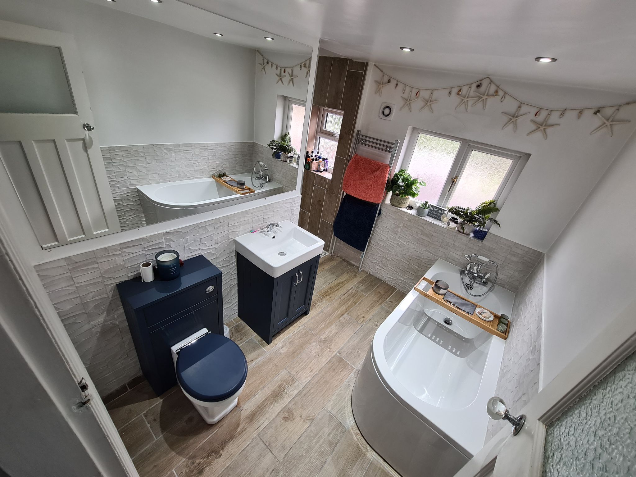 3 bedroom semi-detached house SSTC in Solihull - Photograph 12.