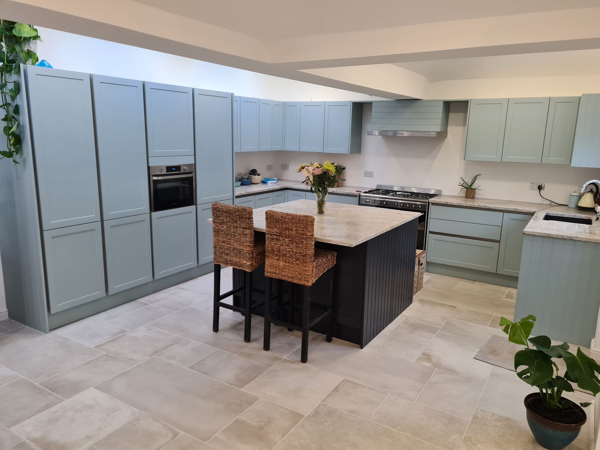 3 bedroom semi-detached house SSTC in Solihull - Photograph 3.