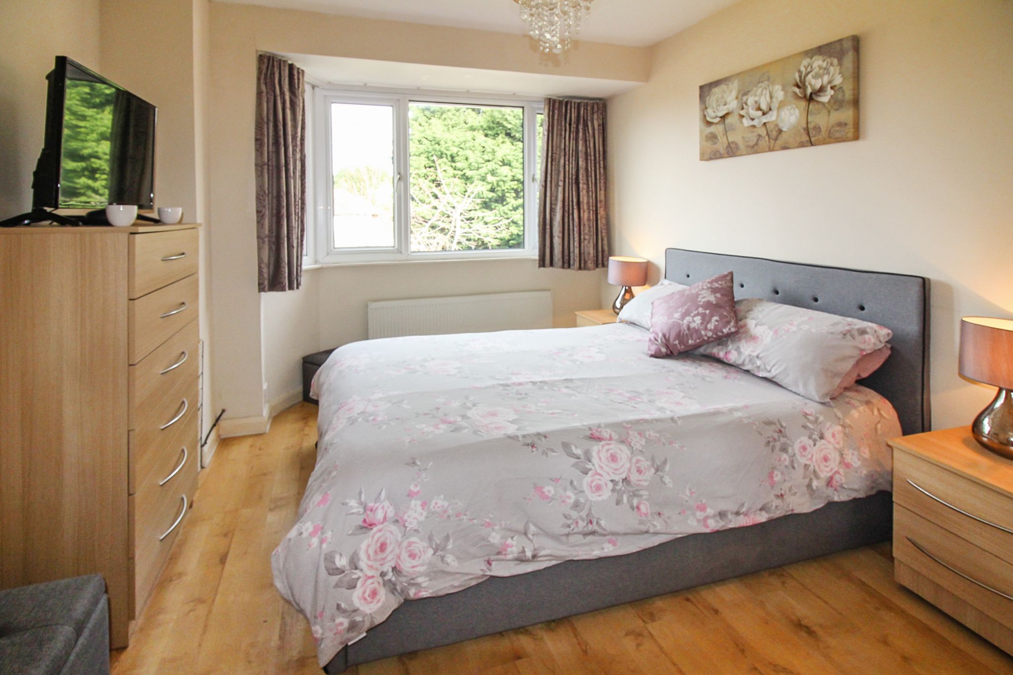 3 bedroom semi-detached house SSTC in Solihull - Photograph 8.