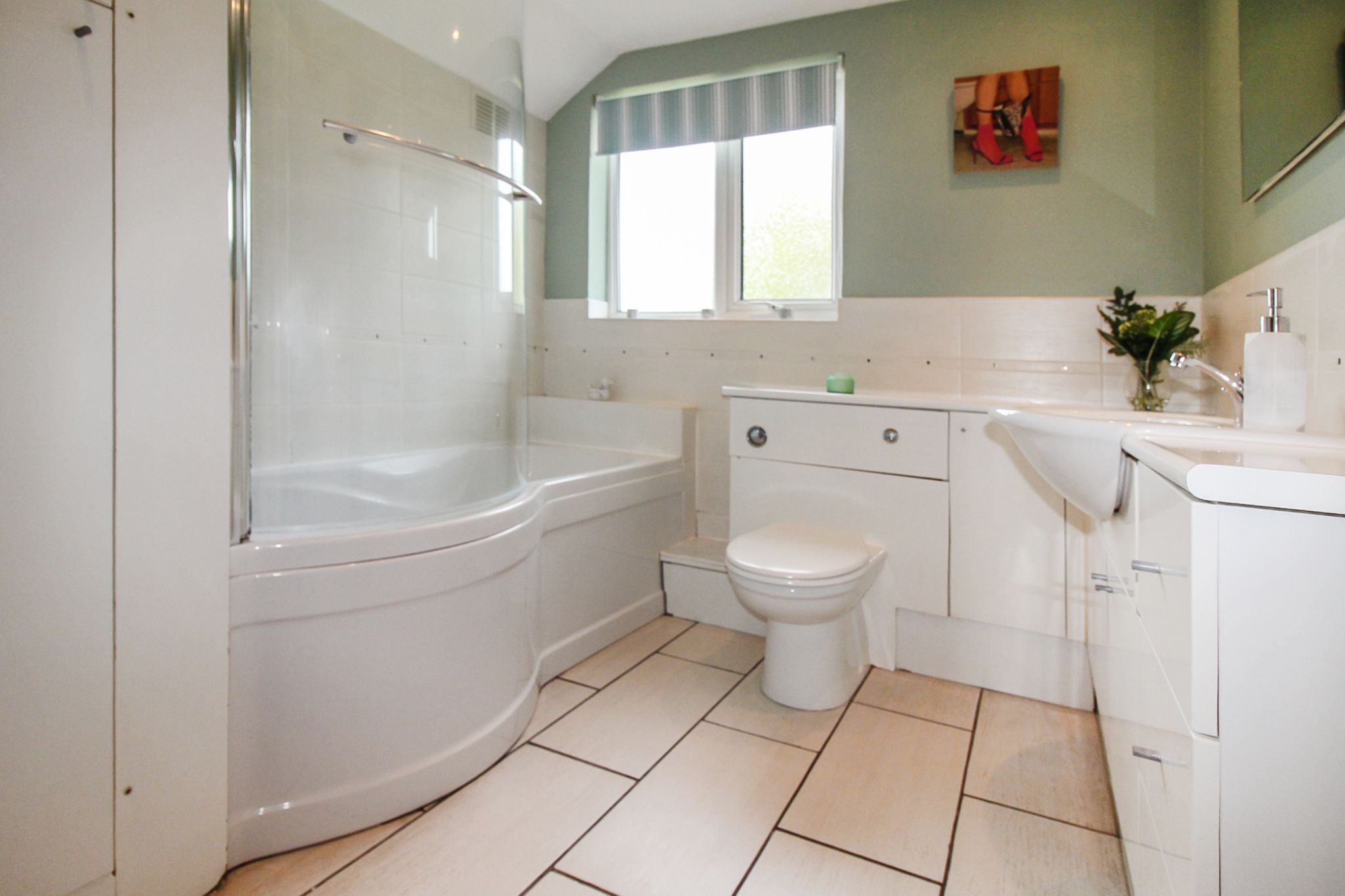 3 bedroom semi-detached house SSTC in Solihull - Photograph 10.