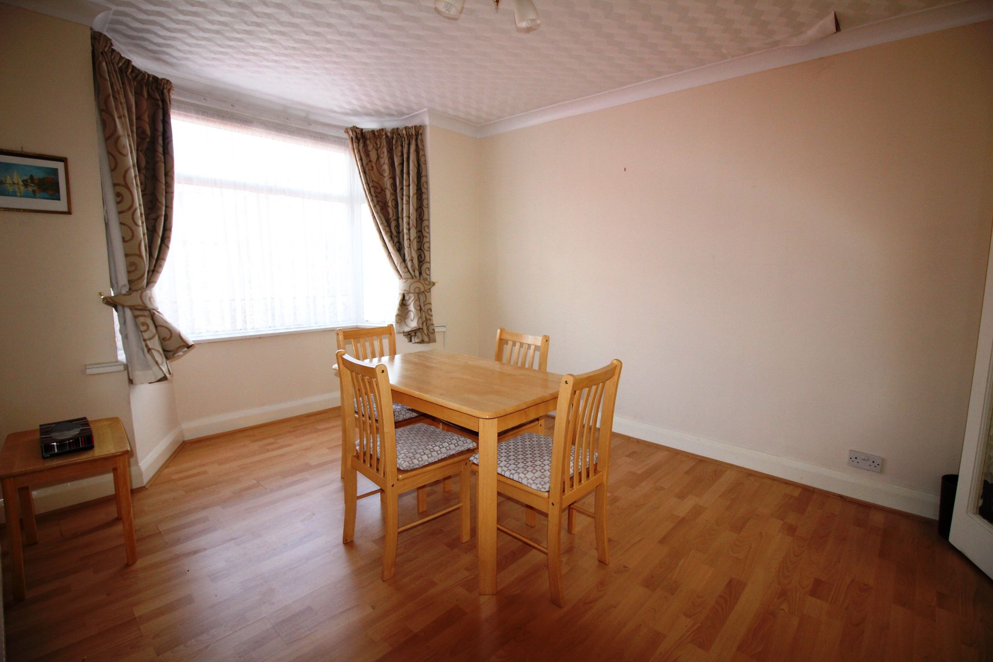 3 bedroom semi-detached house SSTC in Solihull - Photograph 2.
