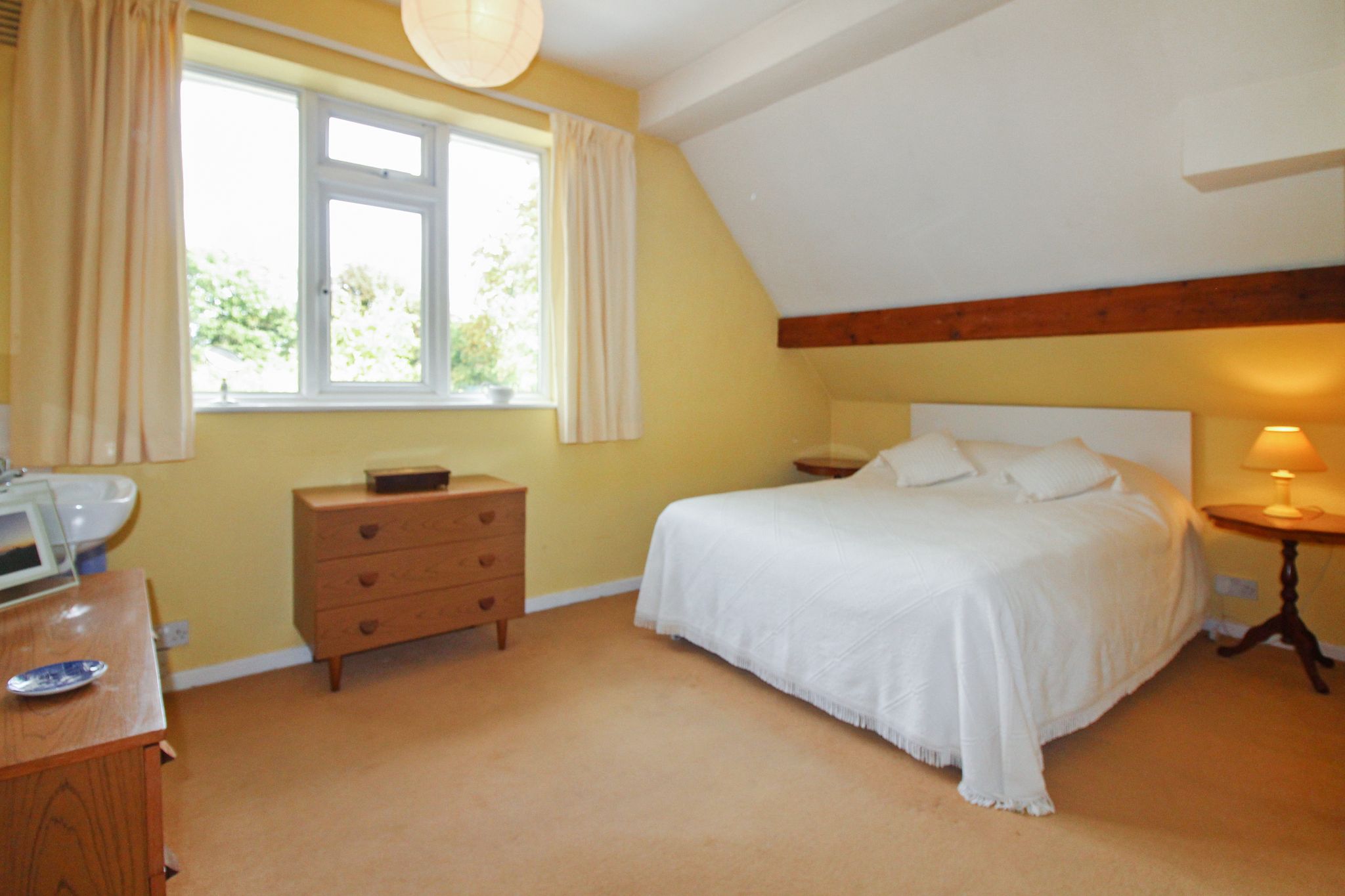 4 bedroom detached house SSTC in Solihull - Photograph 14.