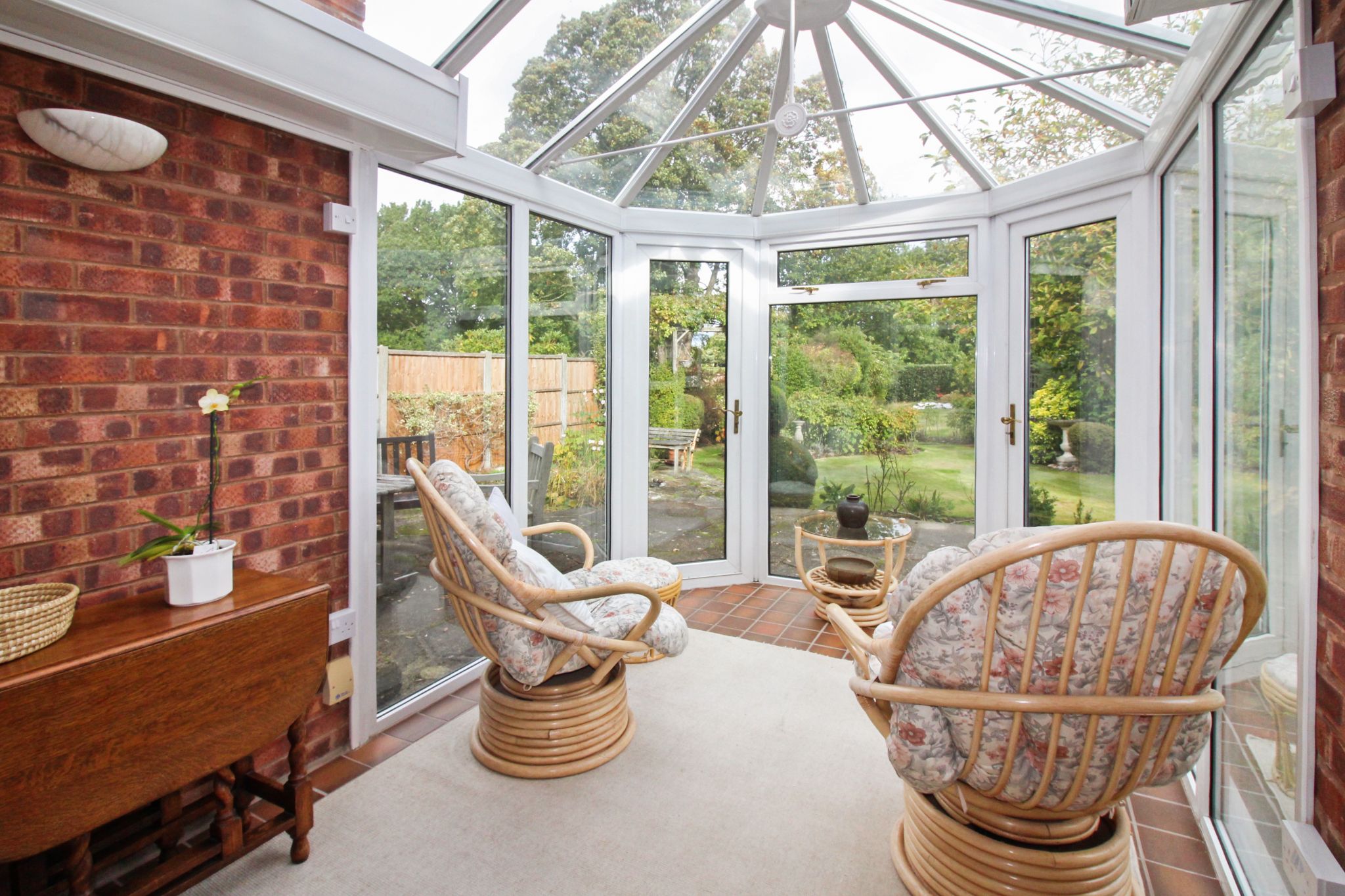 4 bedroom detached house SSTC in Solihull - Photograph 8.