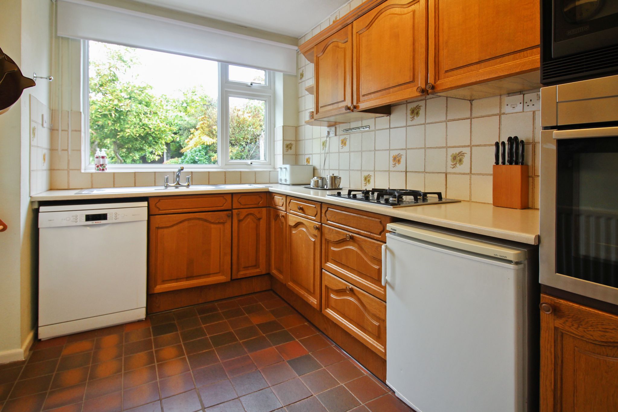 4 bedroom detached house SSTC in Solihull - Photograph 7.