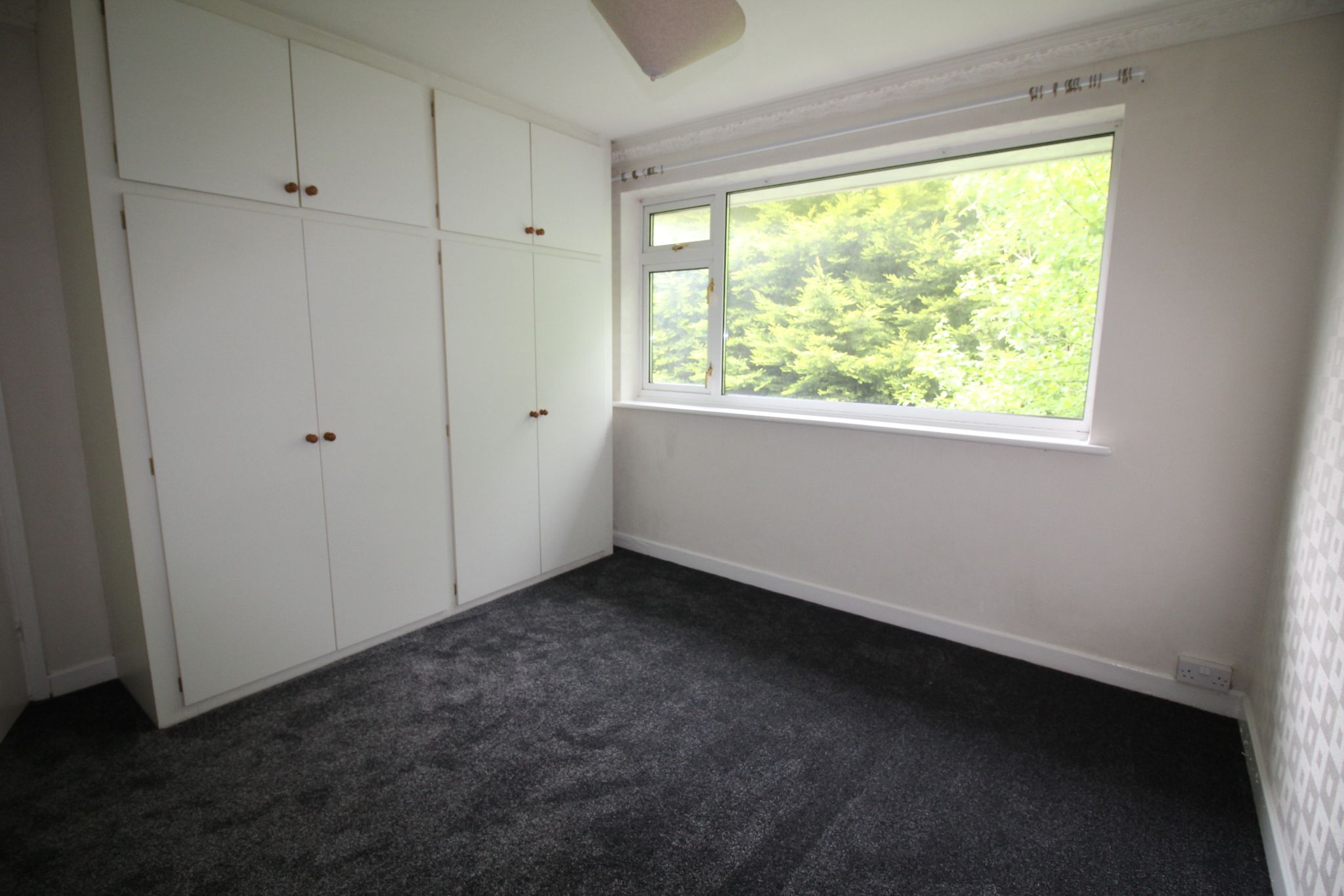 2 bedroom apartment flat/apartment SSTC in Birmingham - Photograph 5.