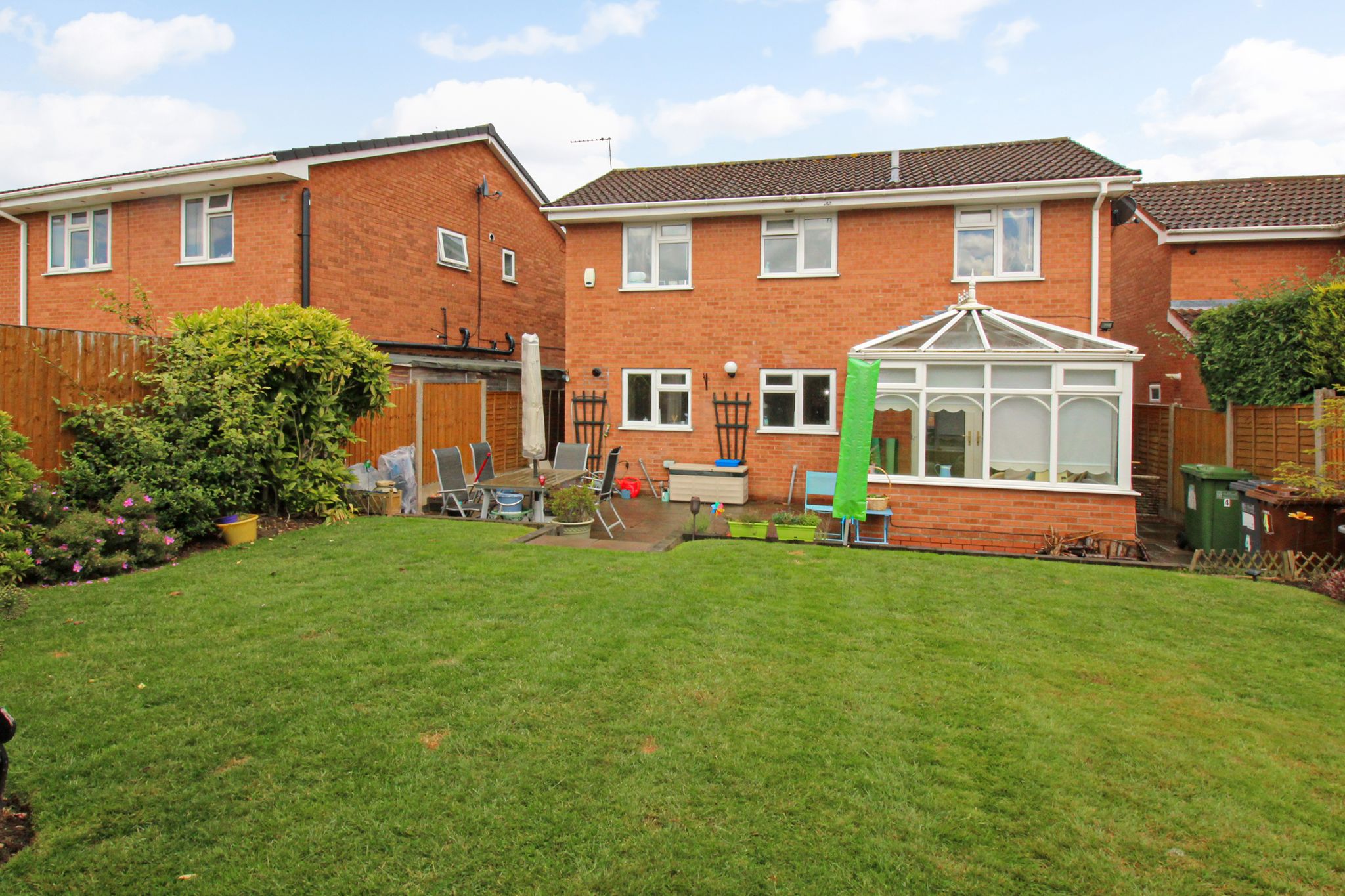 4 bedroom detached house SSTC in Solihull - Photograph 17.