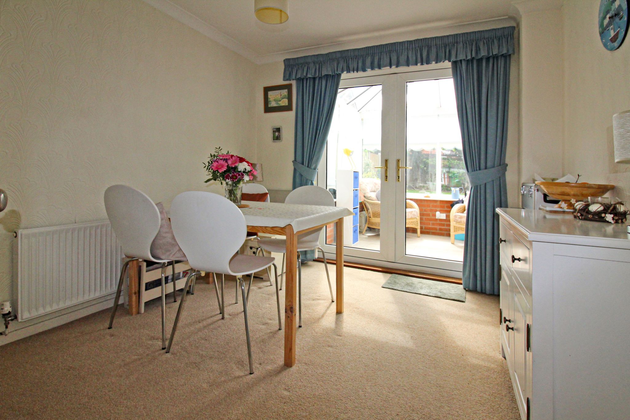 4 bedroom detached house SSTC in Solihull - Photograph 6.