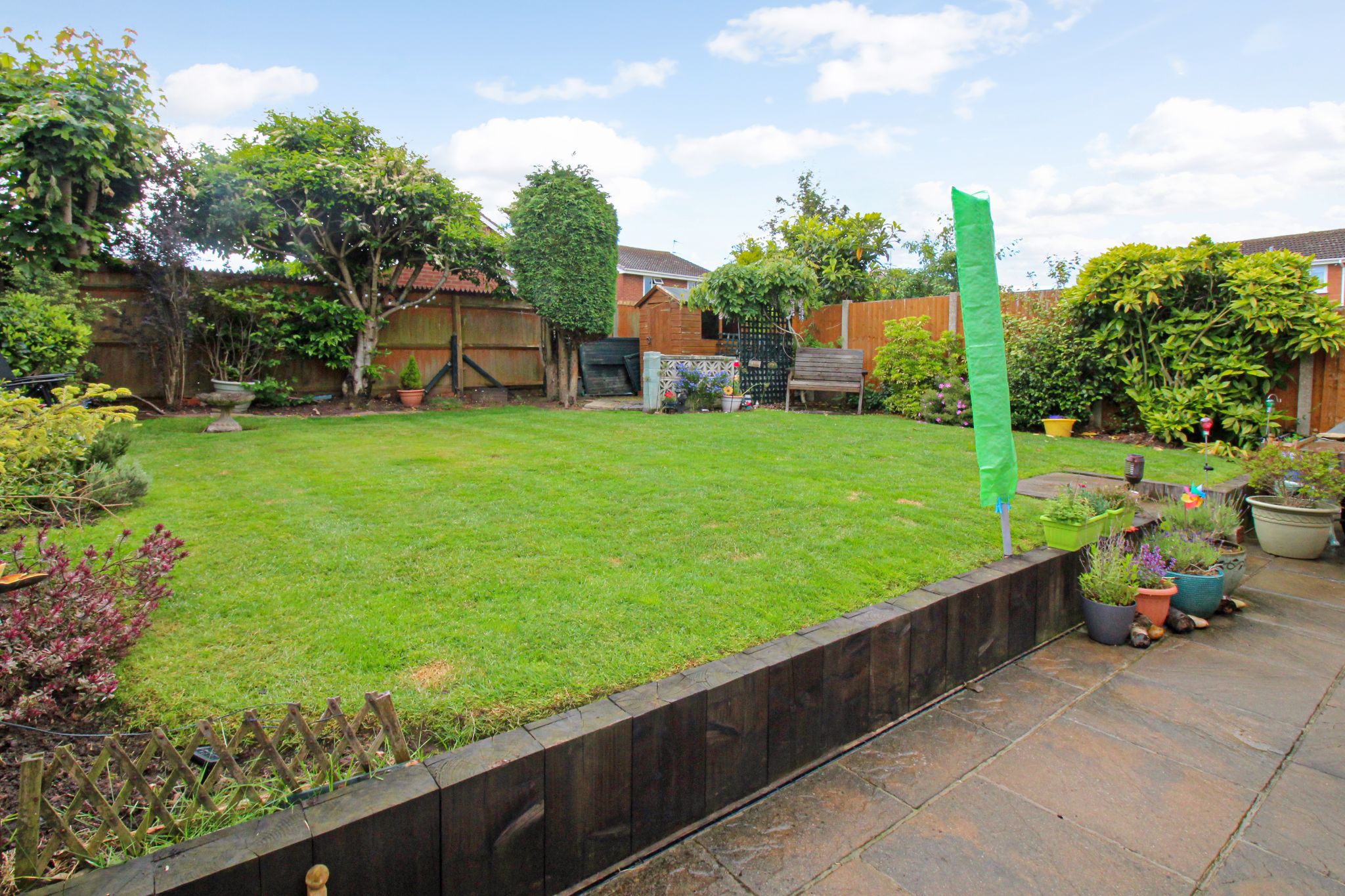 4 bedroom detached house SSTC in Solihull - Photograph 8.