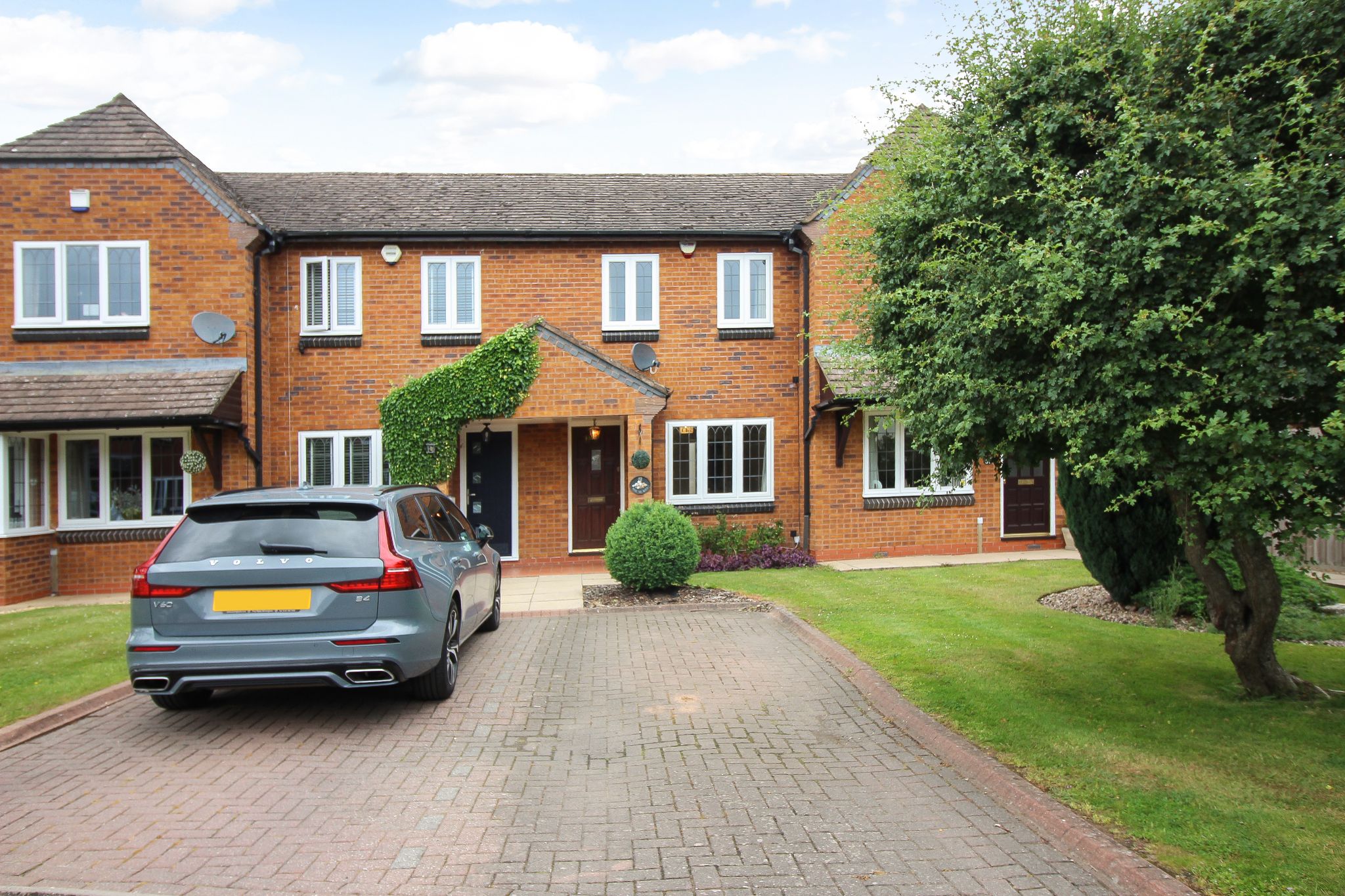 2 bedroom mews house SSTC in Solihull - Photograph 1.