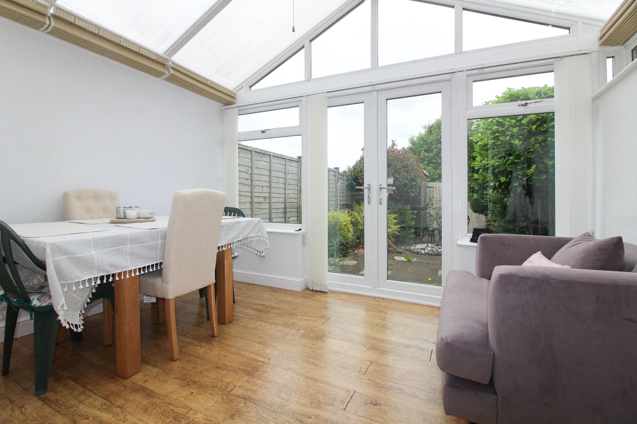 2 bedroom mews house SSTC in Solihull - Photograph 6.