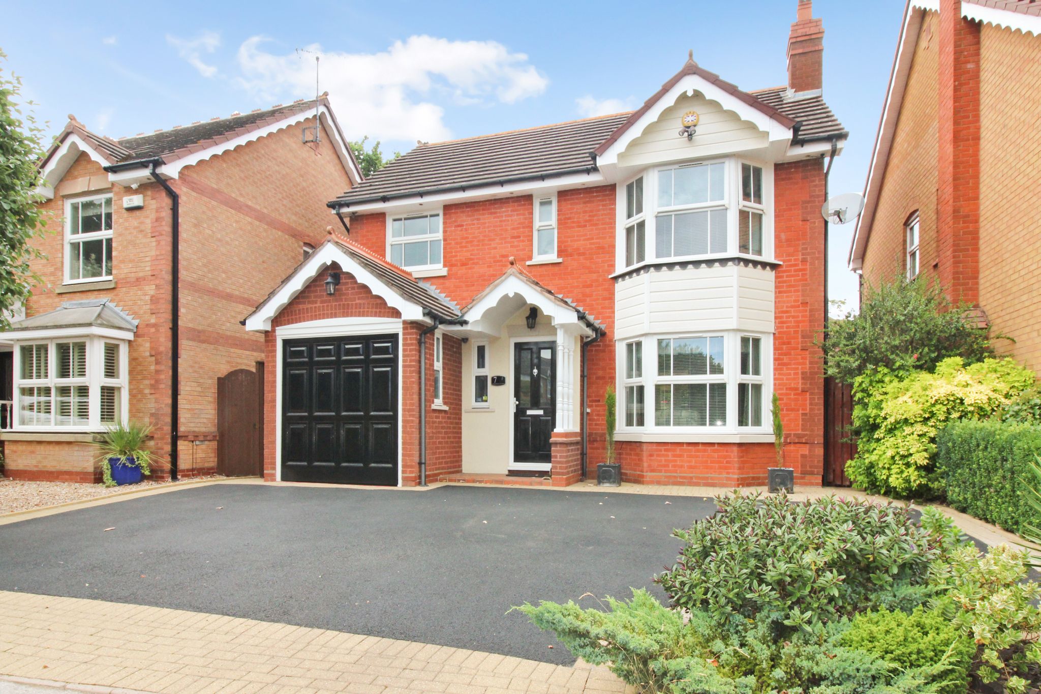 4 bedroom detached house SSTC in Solihull - Photograph 1.