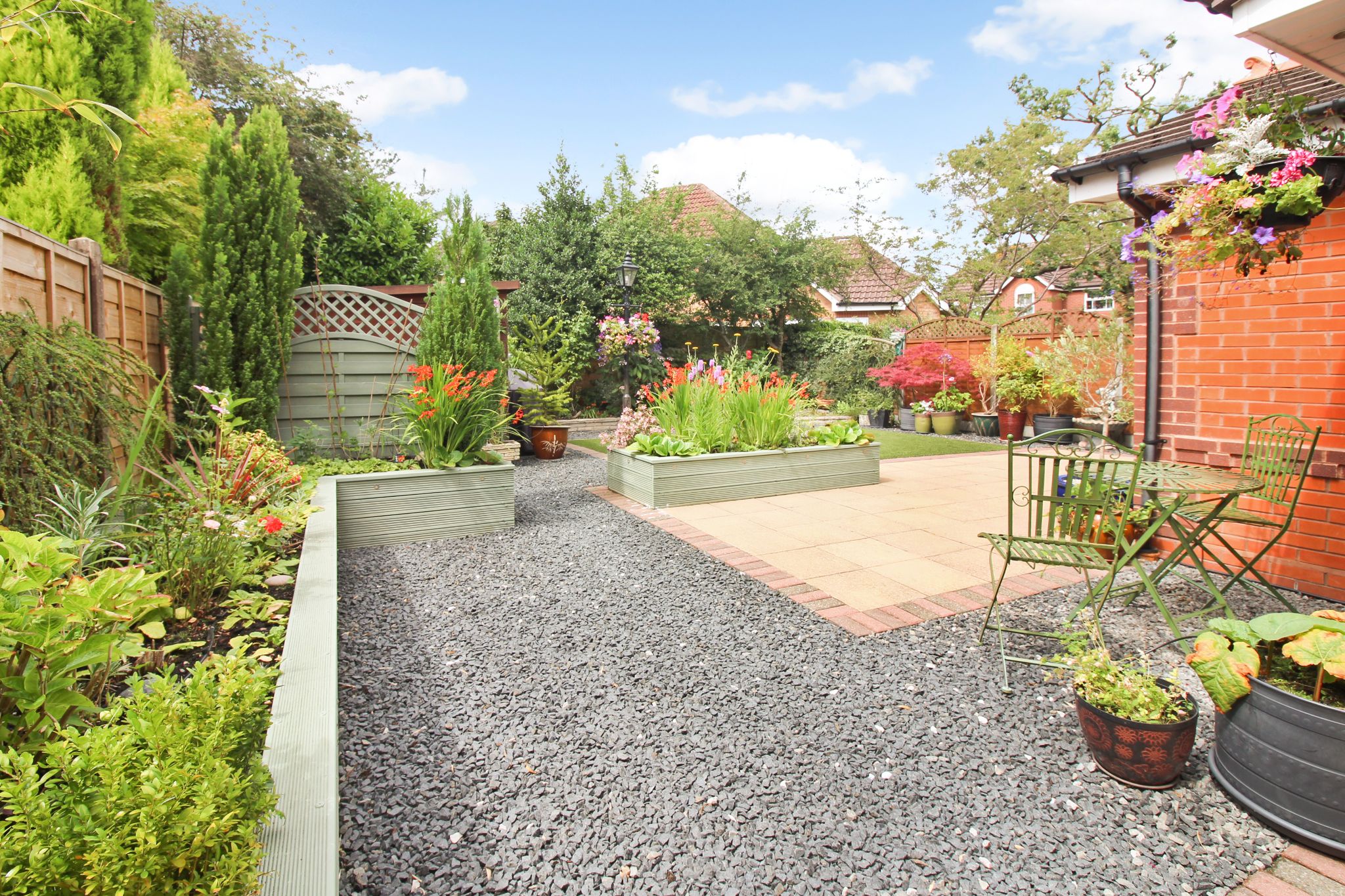 4 bedroom detached house SSTC in Solihull - Photograph 8.
